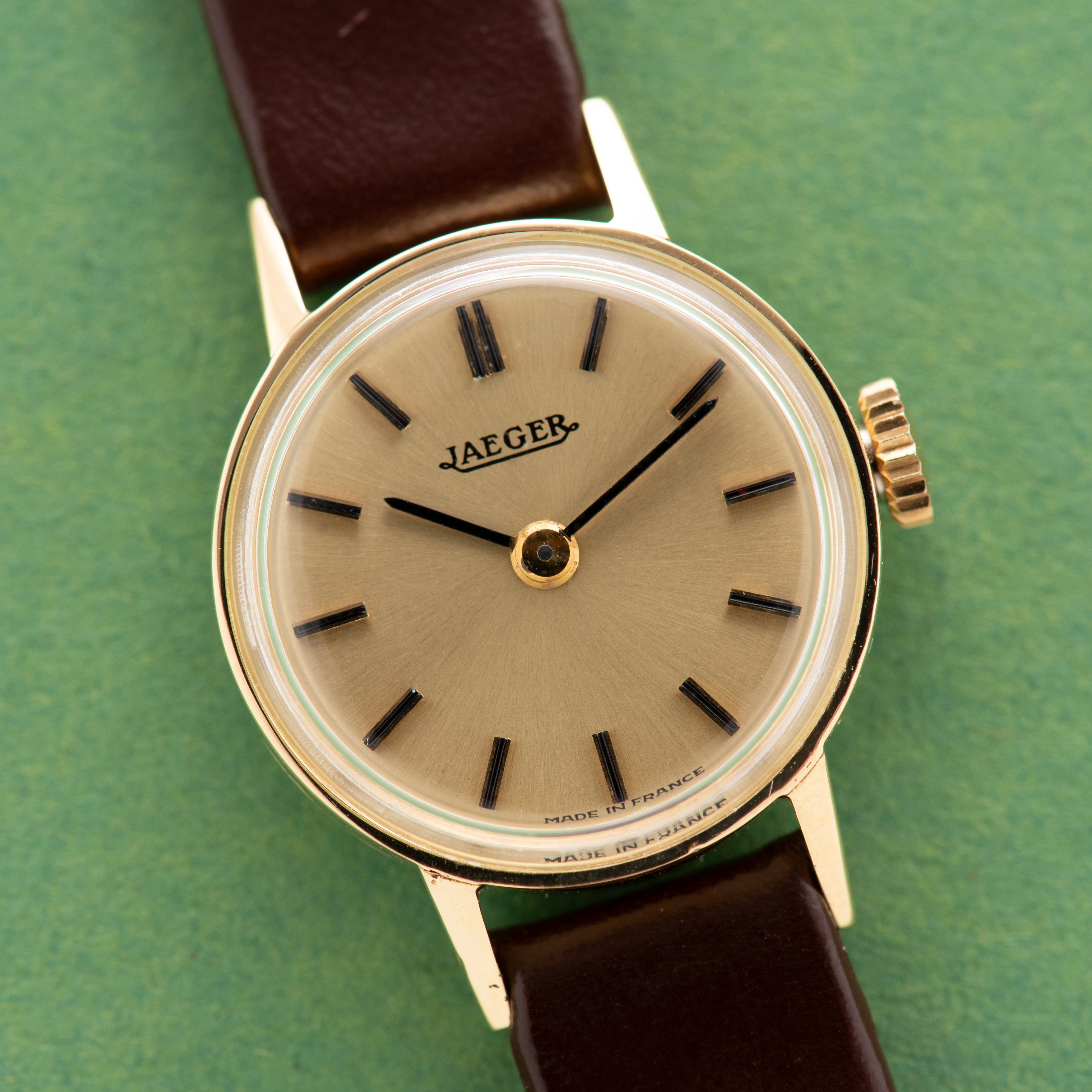 Zicht op Jaeger LeCoultre mécanique en or 18k réf 179173