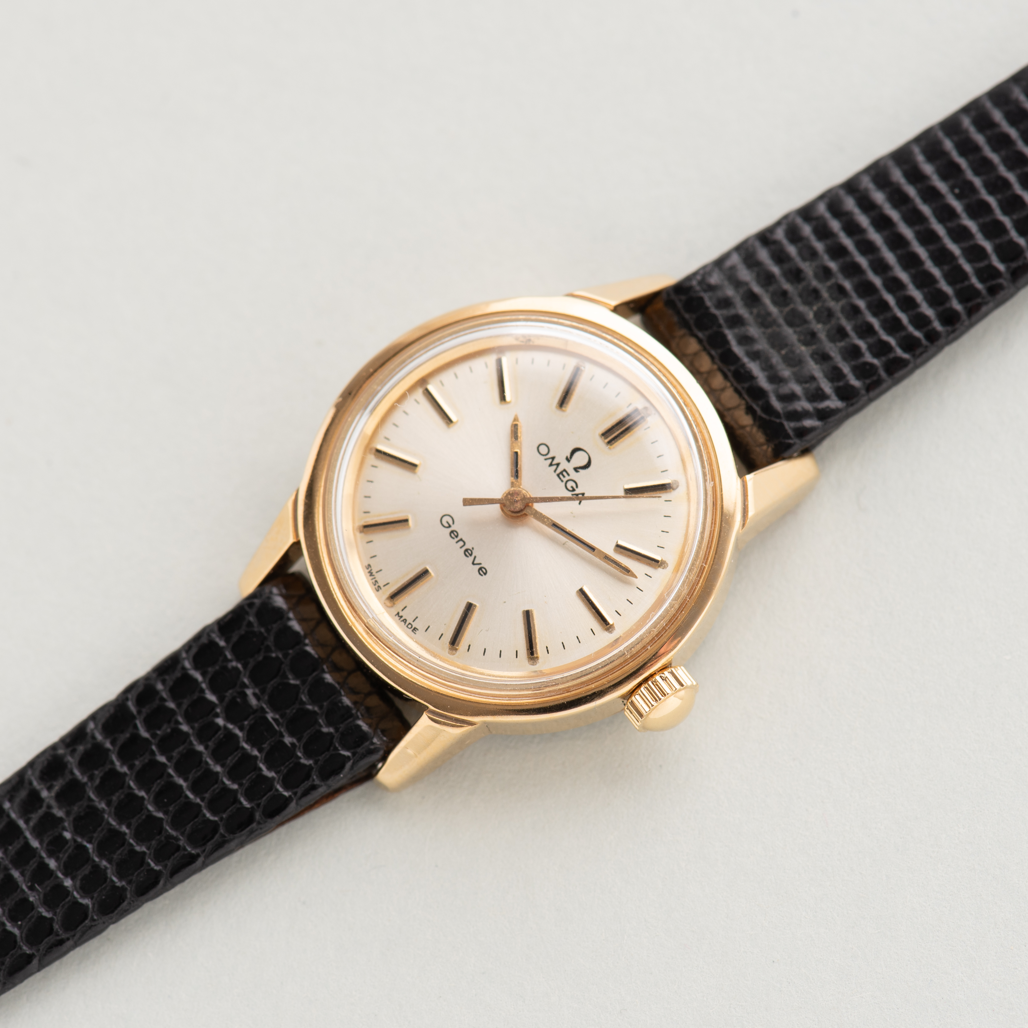 Zicht op Omega Geneve ref 535.025 cal 630 uit 1971