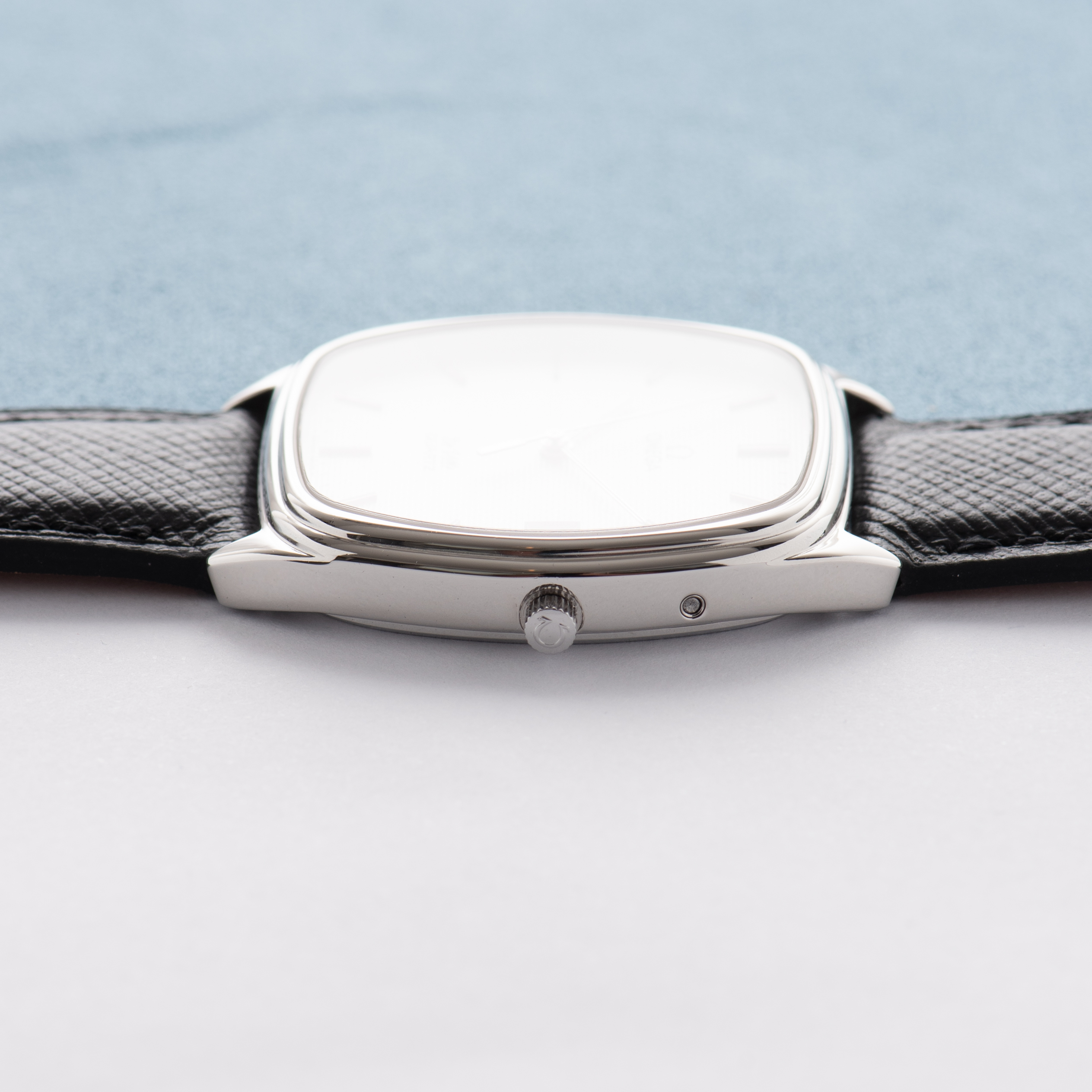 Vue de Omega De Ville Quartz Date Réf 192.0046 from 1979