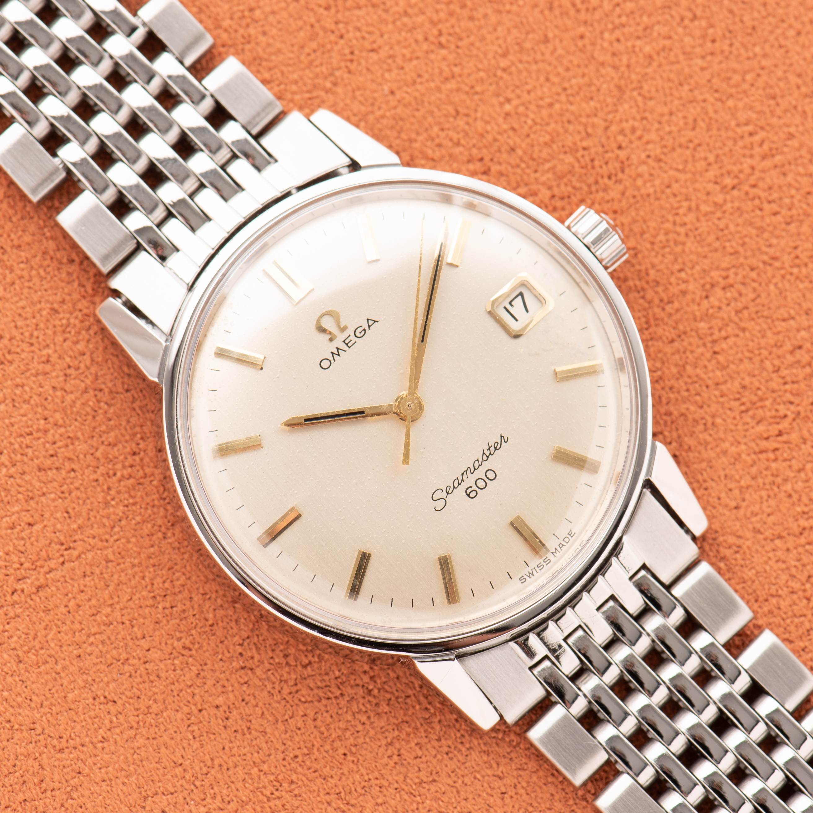 Vue de Omega Seamaster 600 réf 136.011 with Omega Milanese Mesh from 1967
