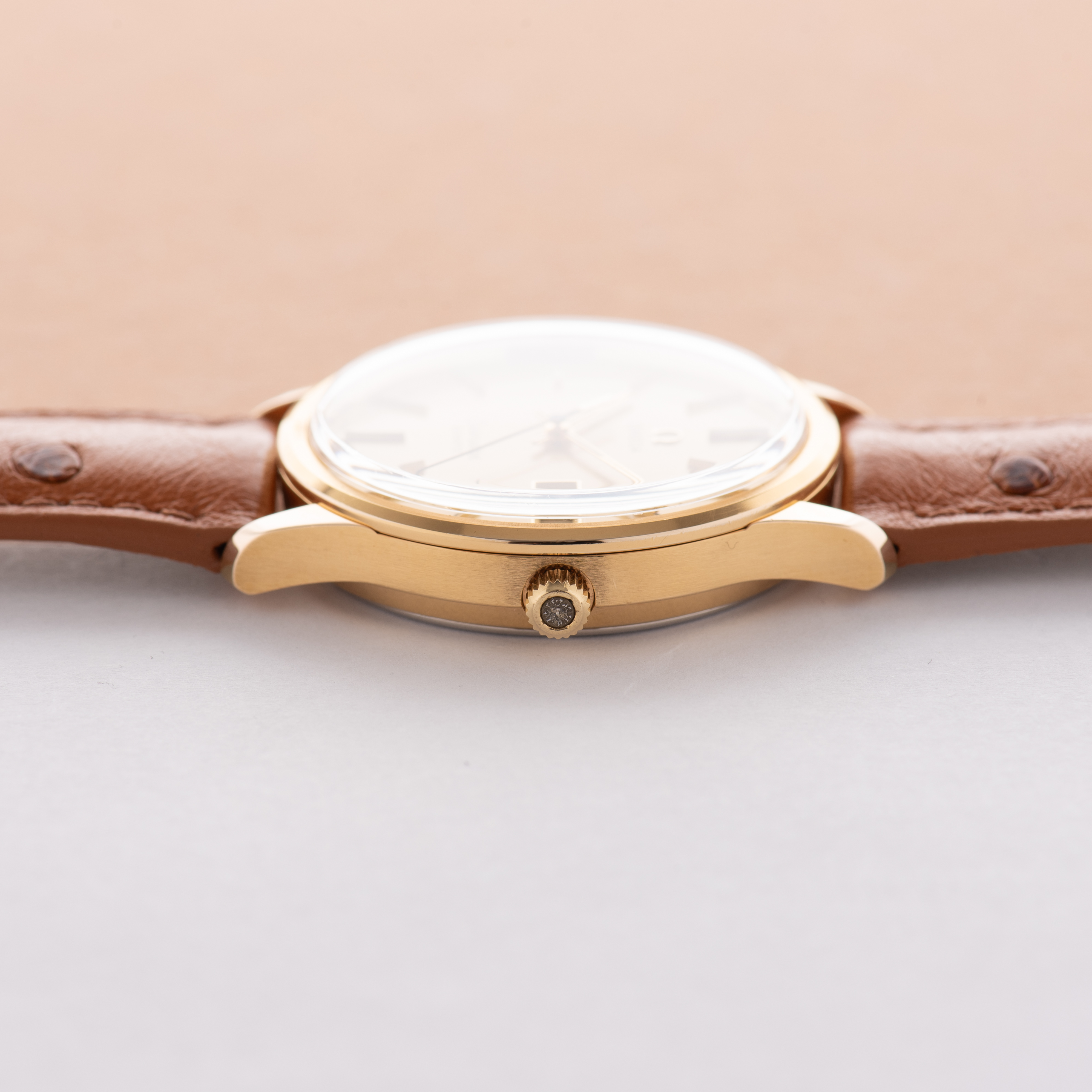 View of Omega Seamaster Quartz from 1979 cal 1342 Réf 196.0106
