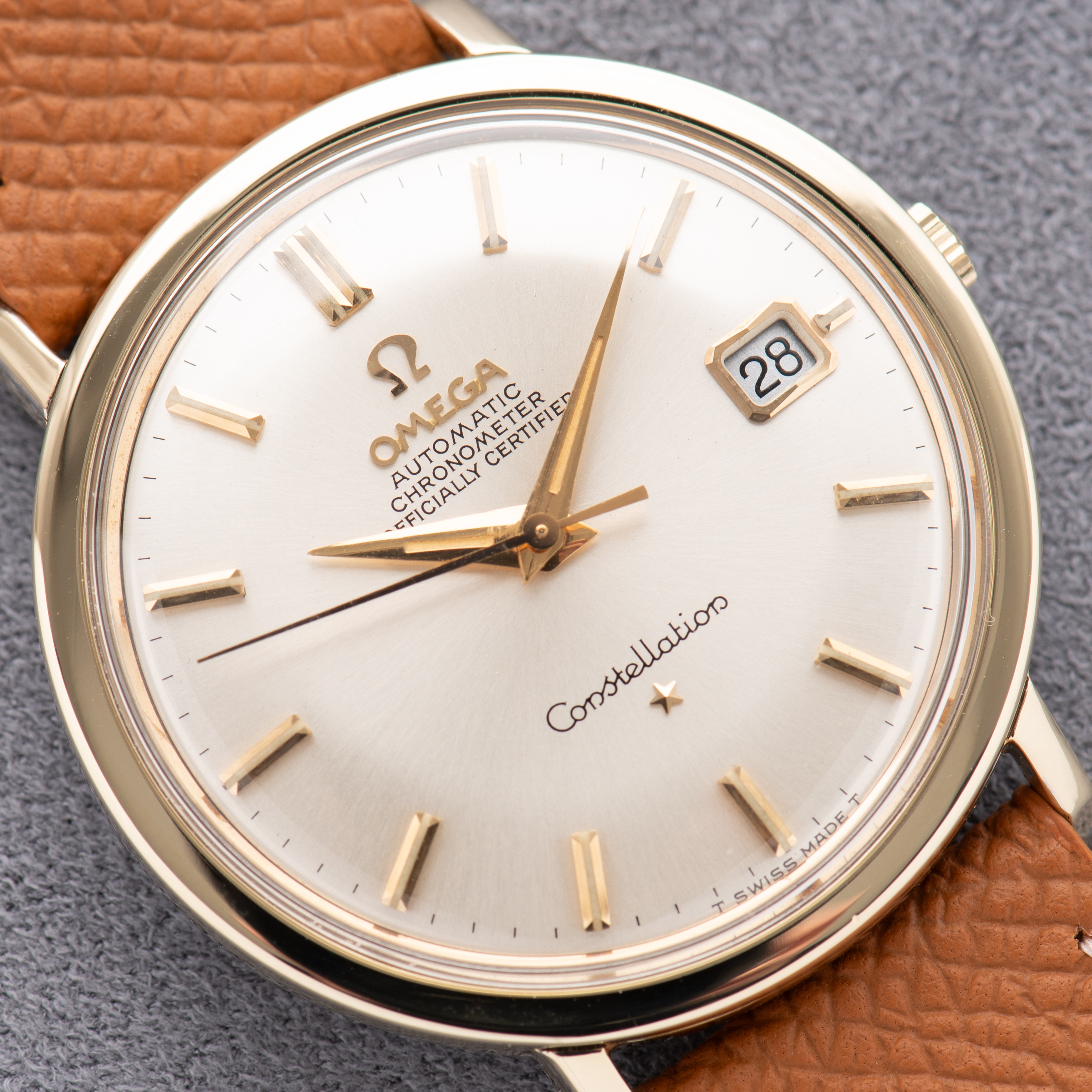 Zicht op Omega Automatic Chronometer Officially Certified Constellation réf 168.004