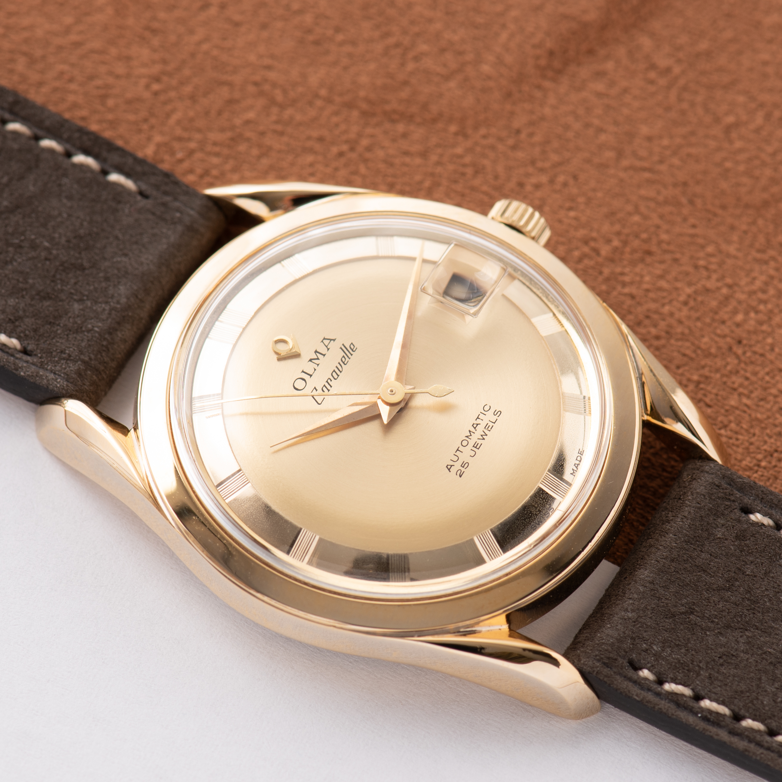 View of Olma Caravelle Automatic 25jewels Super Compressor "Twisted Lugs"