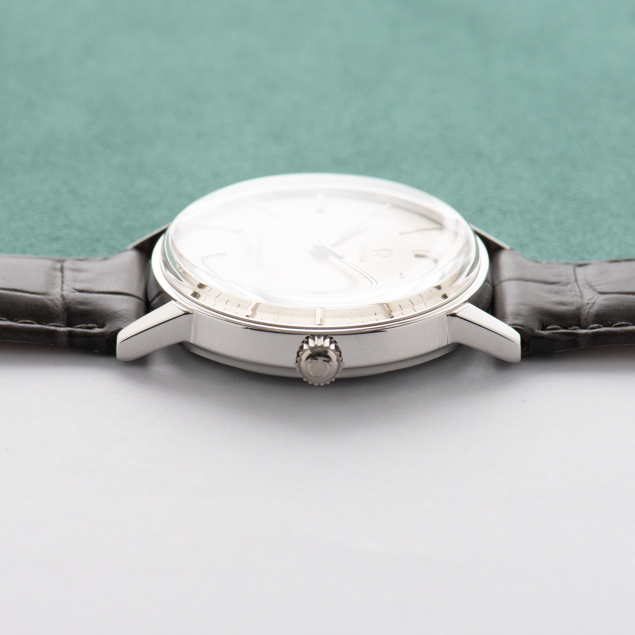 Vue de Omega Seamaster 600 cal 601 réf 135.011 from 1964