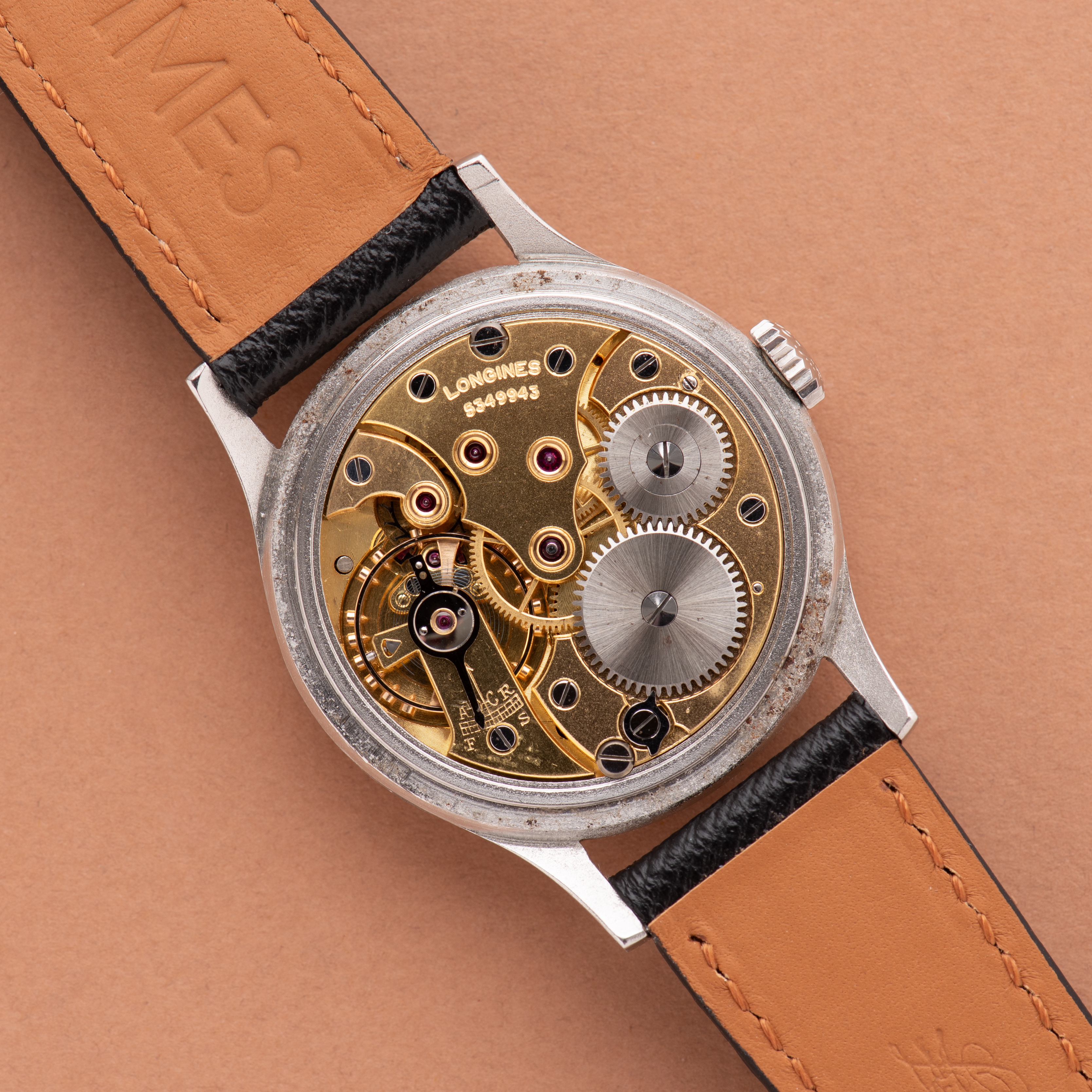 Vue de Longines mécanique "leopard" patina dial réf 5349943 cal 1268z