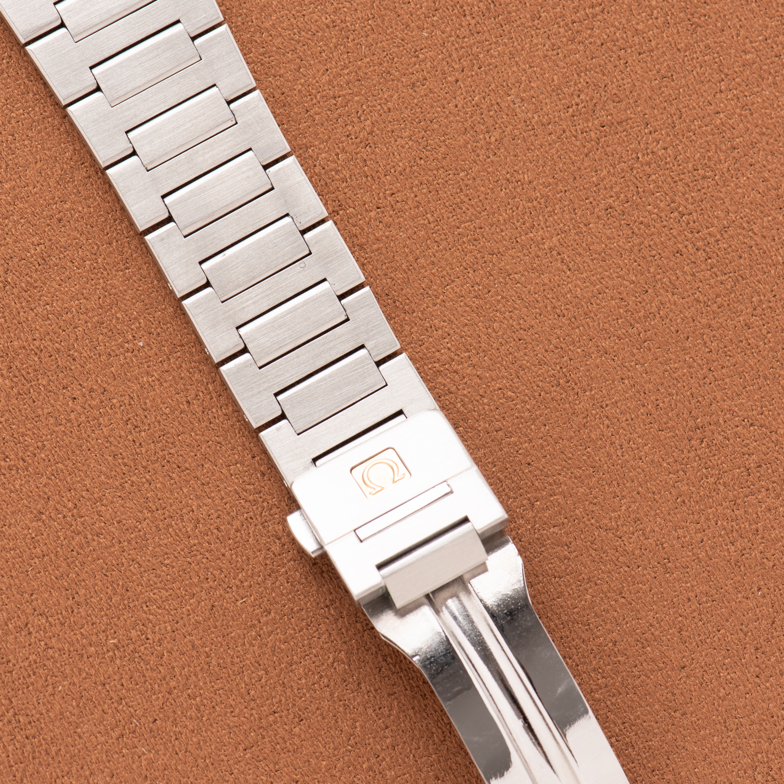 View of Omega Constellation Chronometer Quartz Ref 198.0124 from 1979