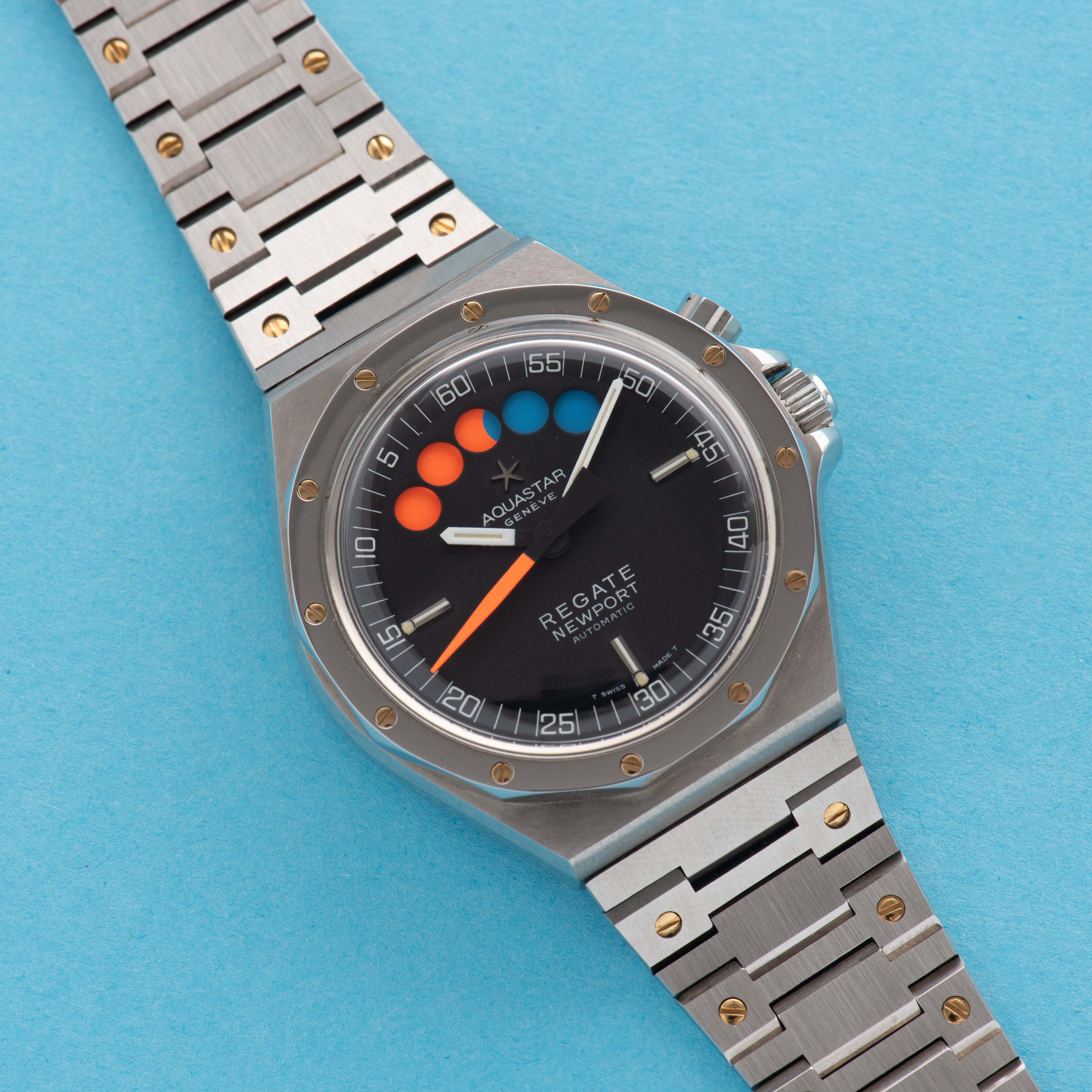 Zicht op Aquastar Geneva Regate Newport ref 9856 New Old Stock