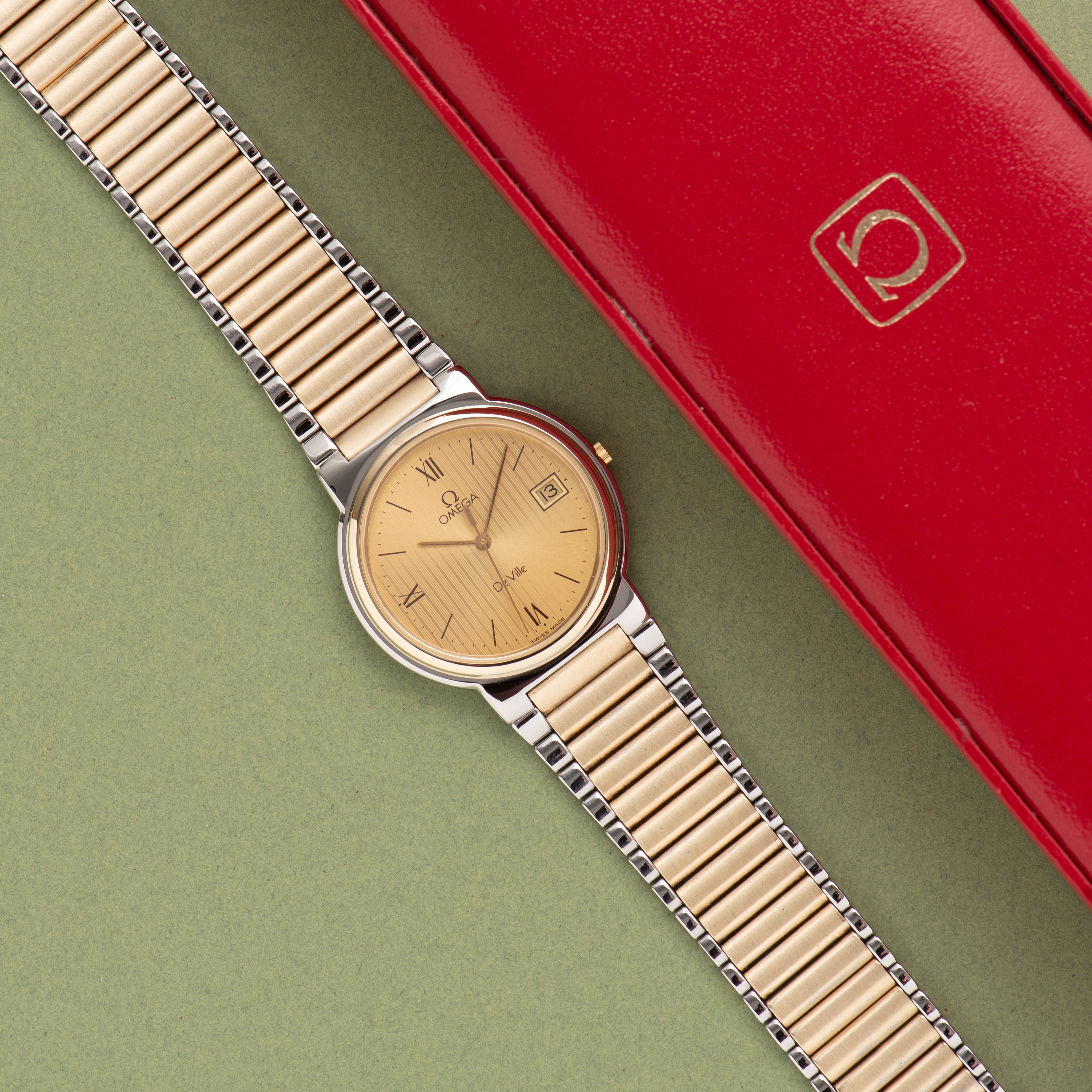 Vue de Omega De Ville Quartz Gold plated/steel réf 196.0256 from 1984
