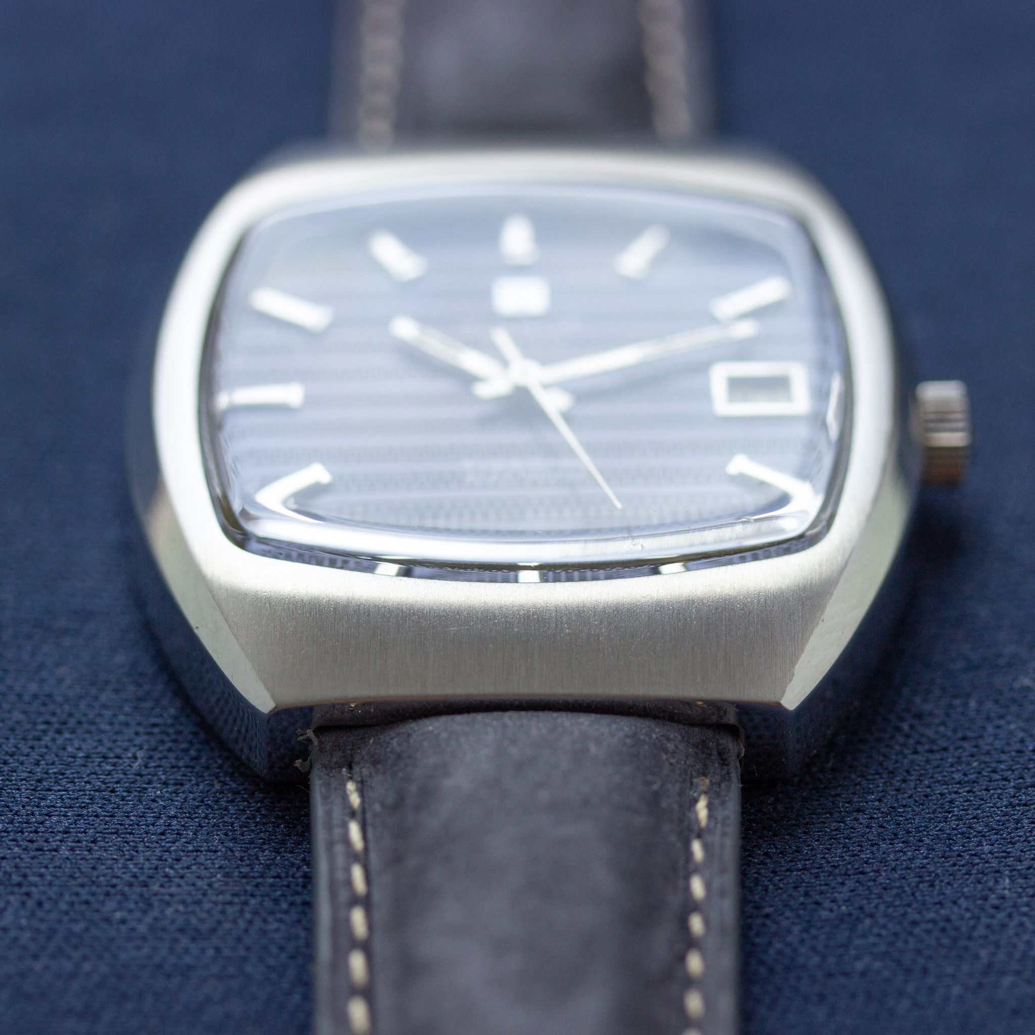 Zicht op Tissot Swiss Tissonic Electronic Cal 2010