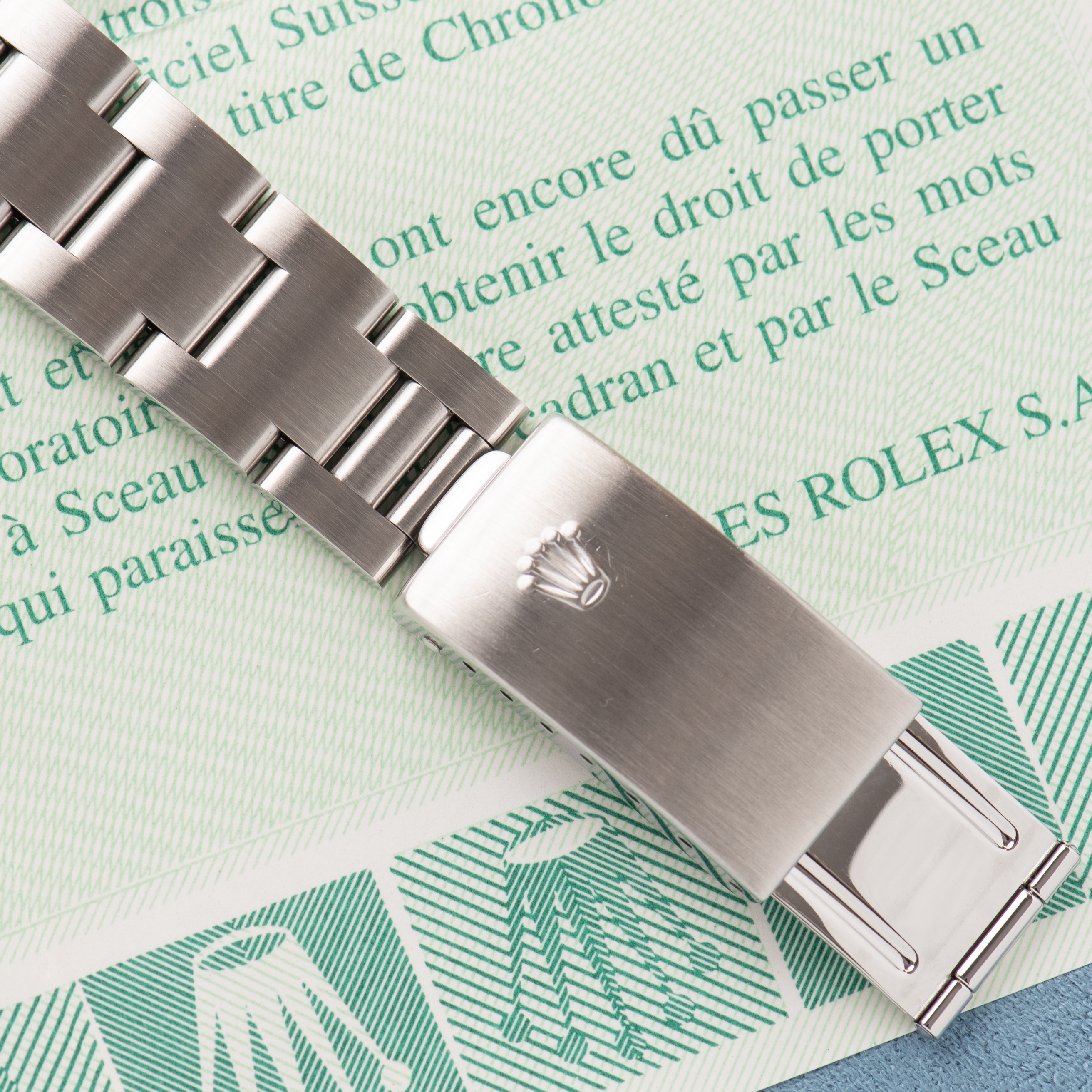 Vue de Rolex Oyster Datejust 31mm Black Dial Réf 78274 With Papers