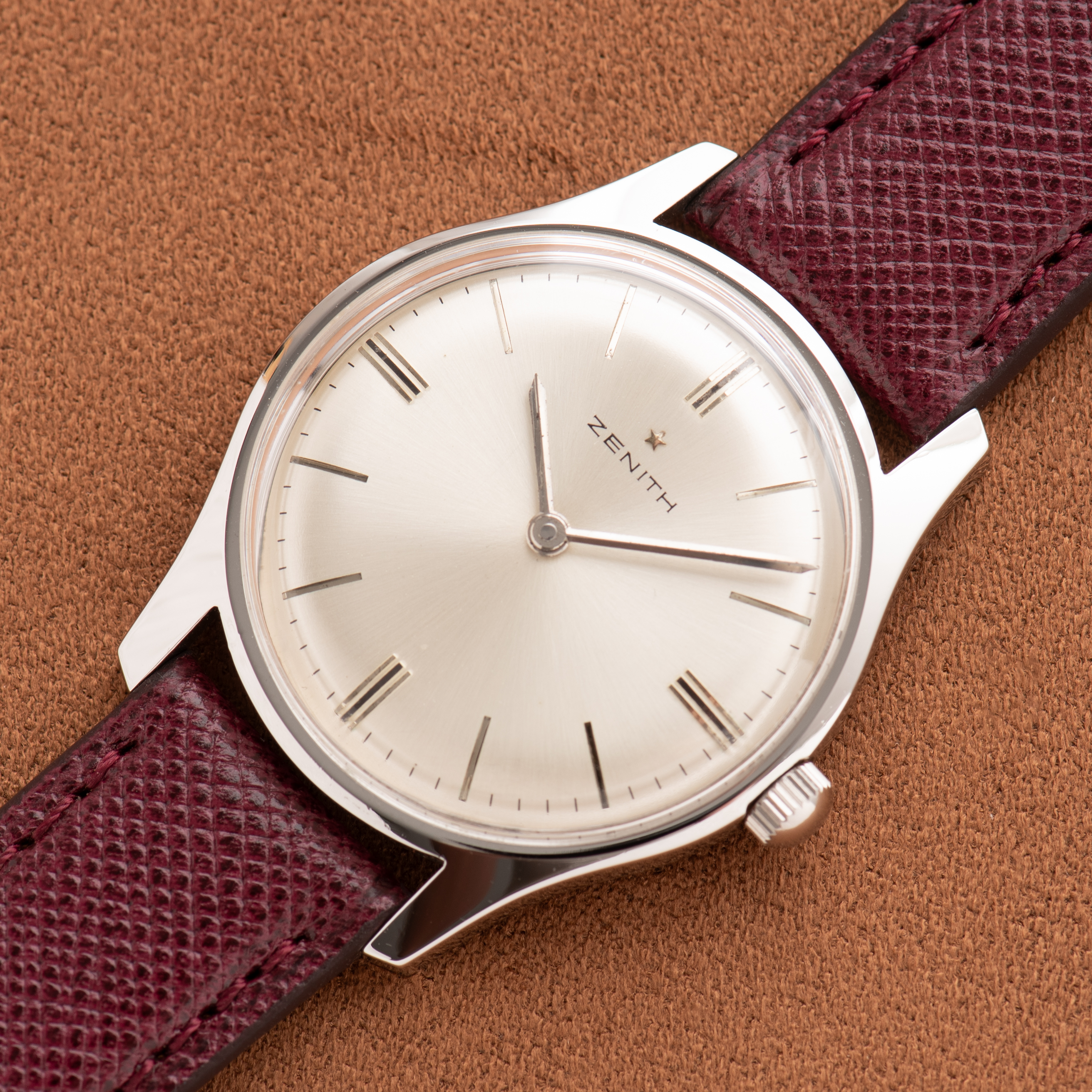 Vue de Zenith mécanique Silver dial cal 2540 réf 1113809