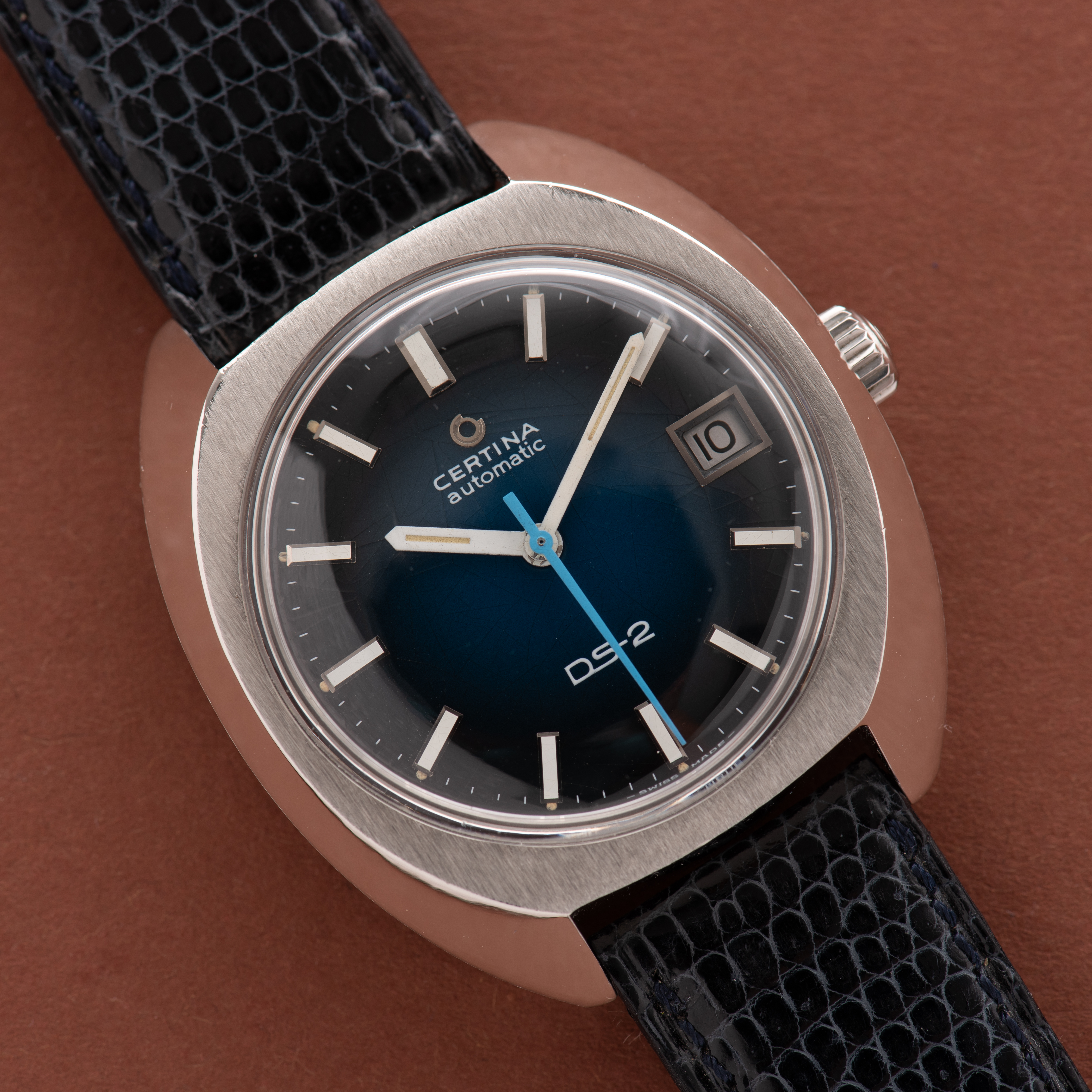 Vue de Certina Automatic DS-2 réf 5801 300 cal 25-651