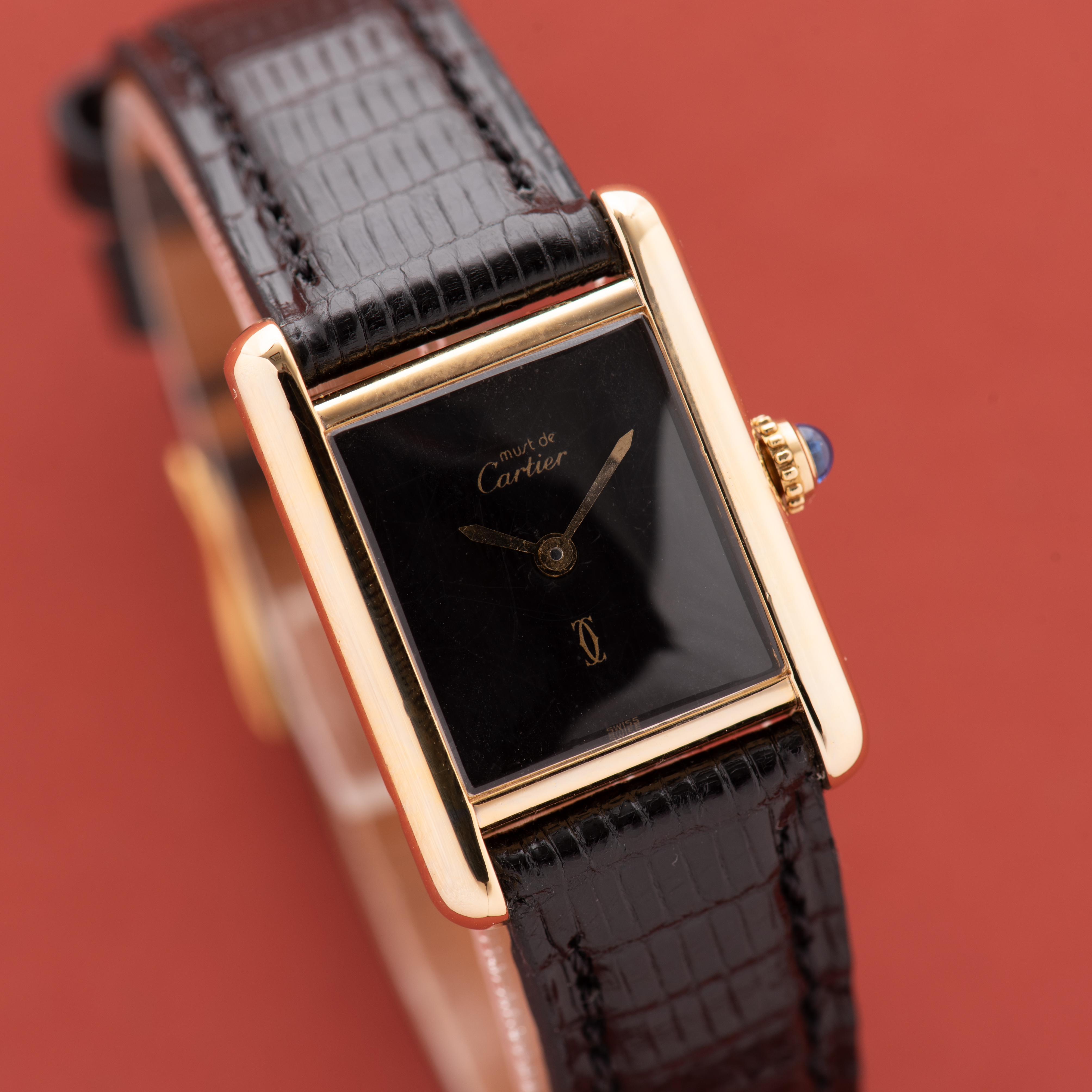 Vue de Cartier Must de Tank de Must Vermeil PM Onyx Black Spider Dial