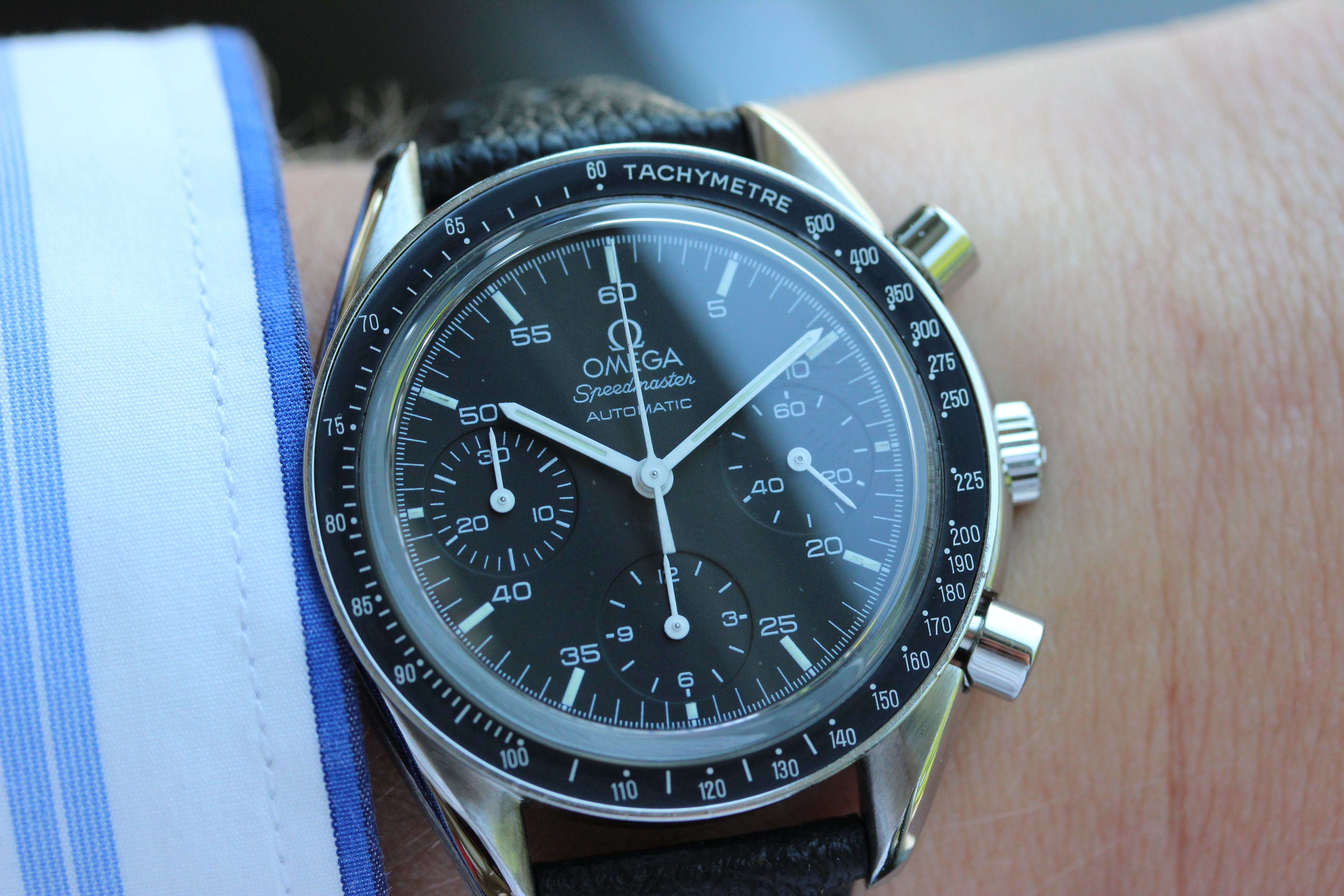 Zicht op Omega Speedmaster Reduced Automatic ref 3539,50,00