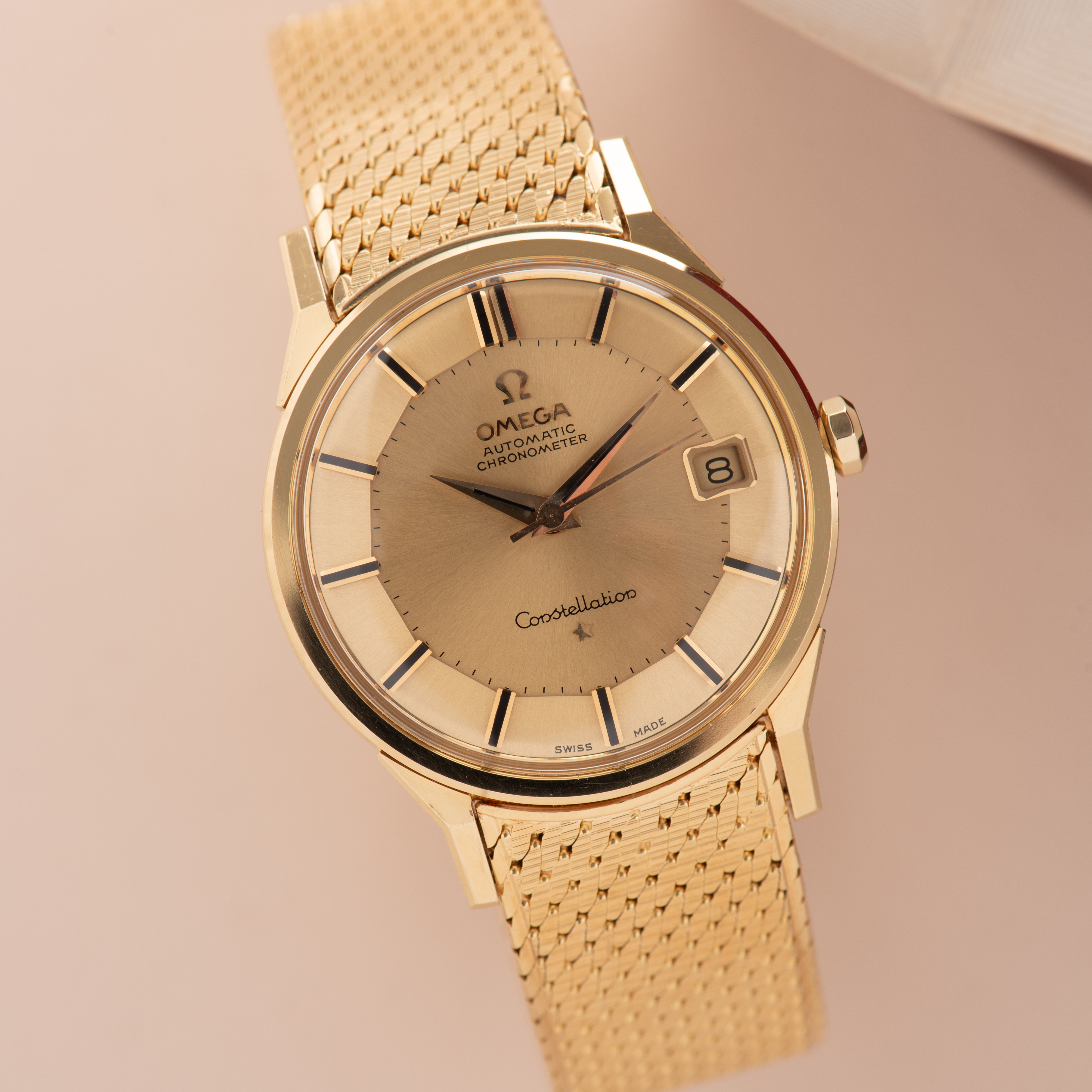 Vue de Omega Constellation Pie Pan 18K Gold Automatic FULL SET from 1962 Réf 168.005