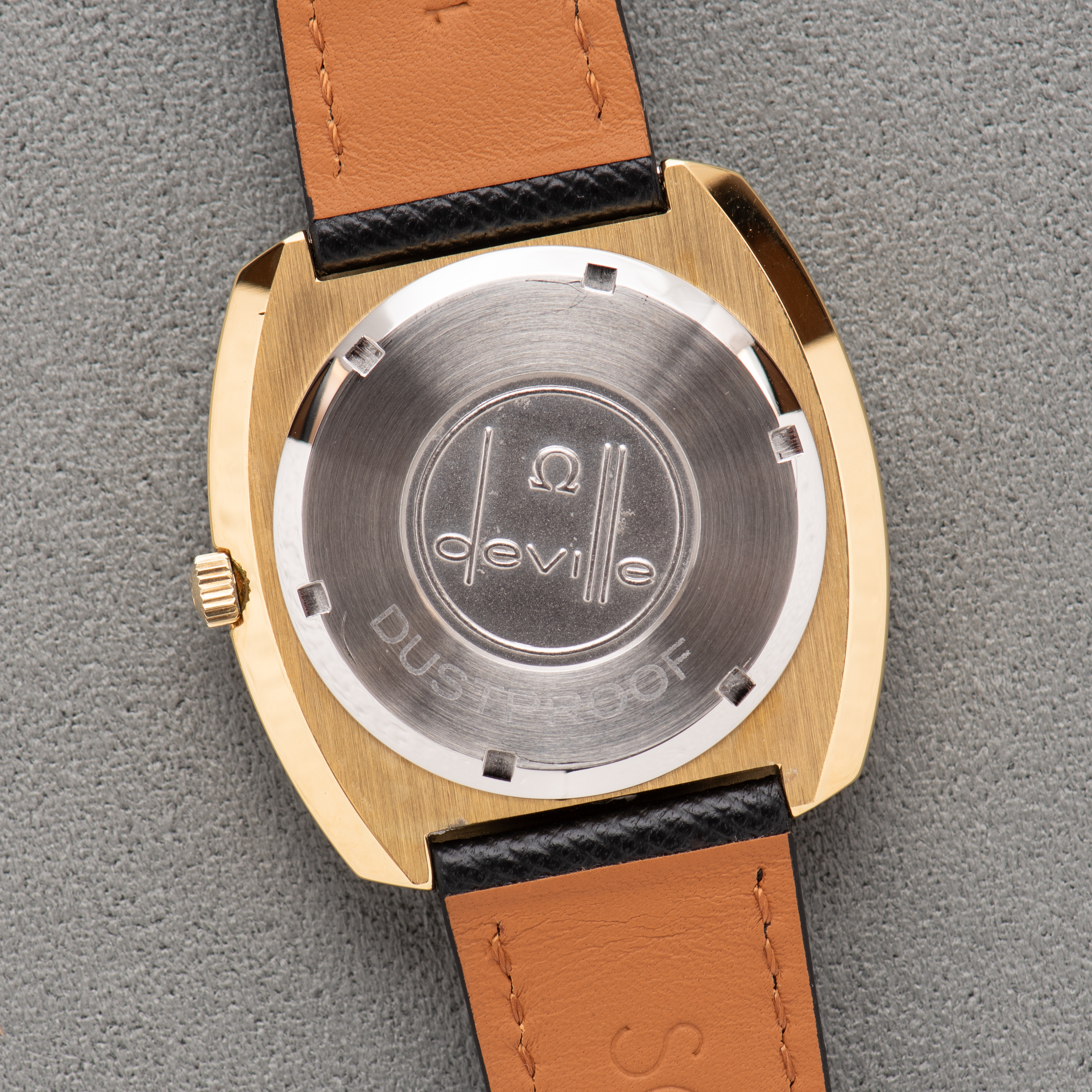 View of Omega Automatic De Ville "Tv Screen" Cal 711 réf 151.0051 from 1964