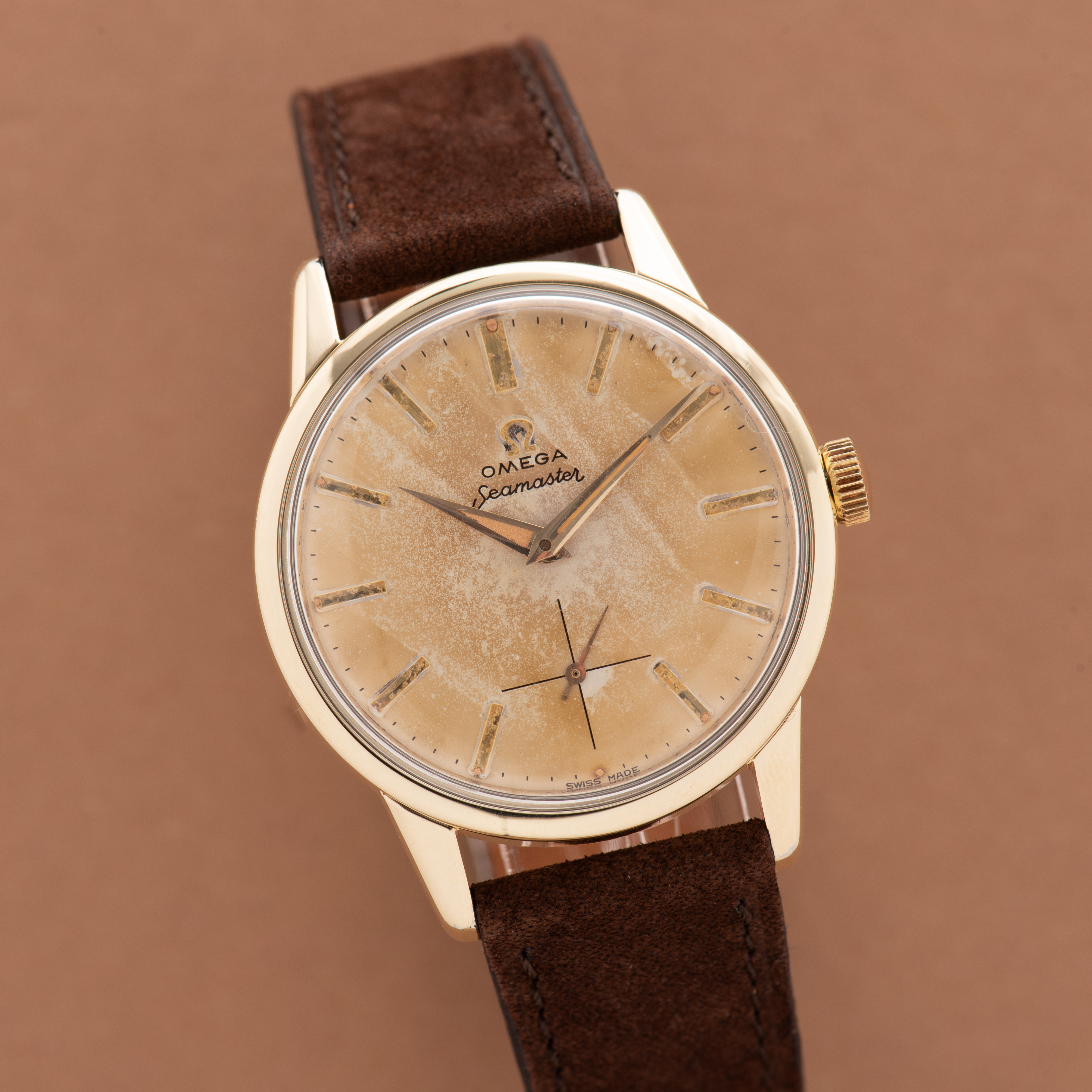 View of Omega Seamaster petite seconde réf 14389-8 cal 268
