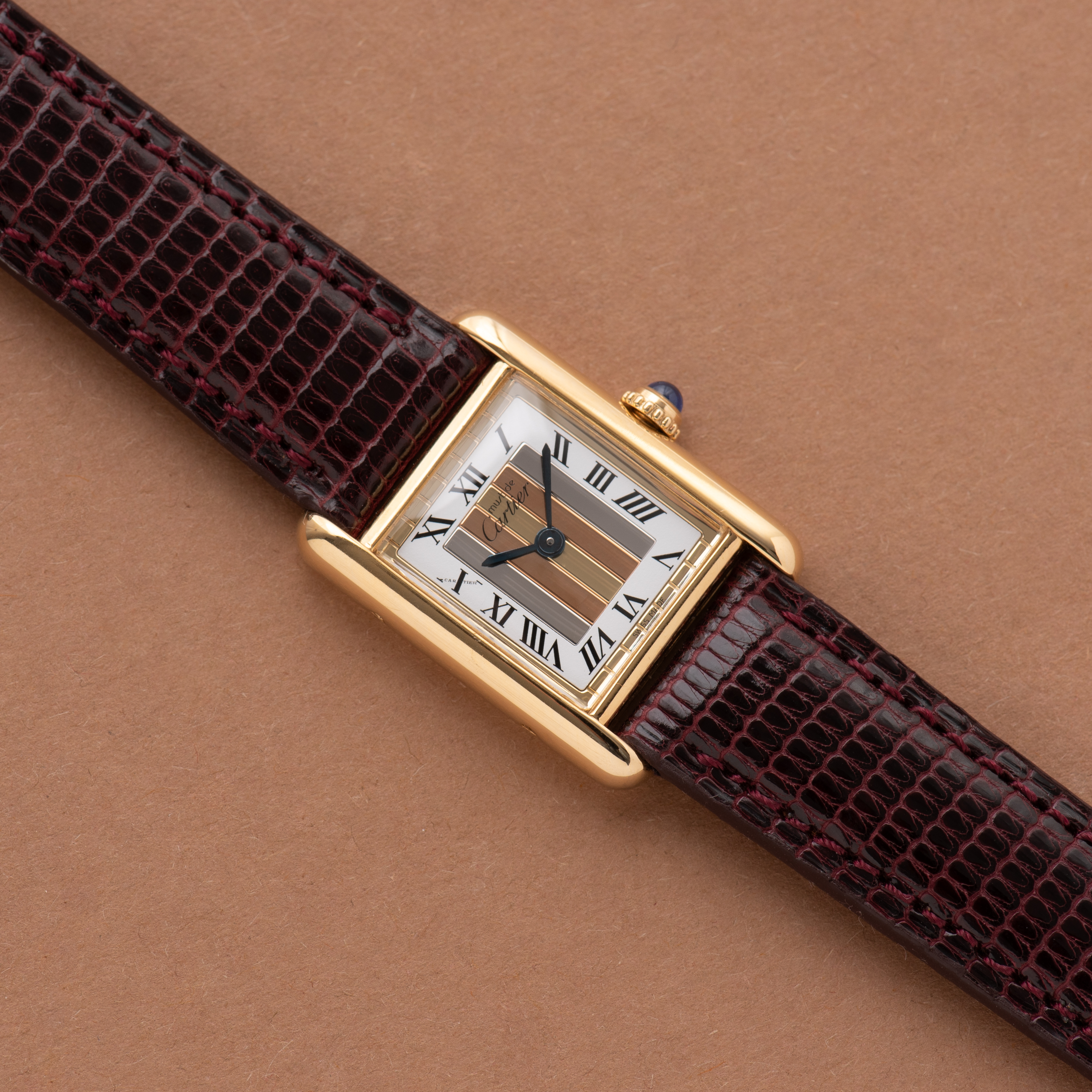 Vue de Cartier Tank De Must Vermeil PM Trinity dial from 1980-90