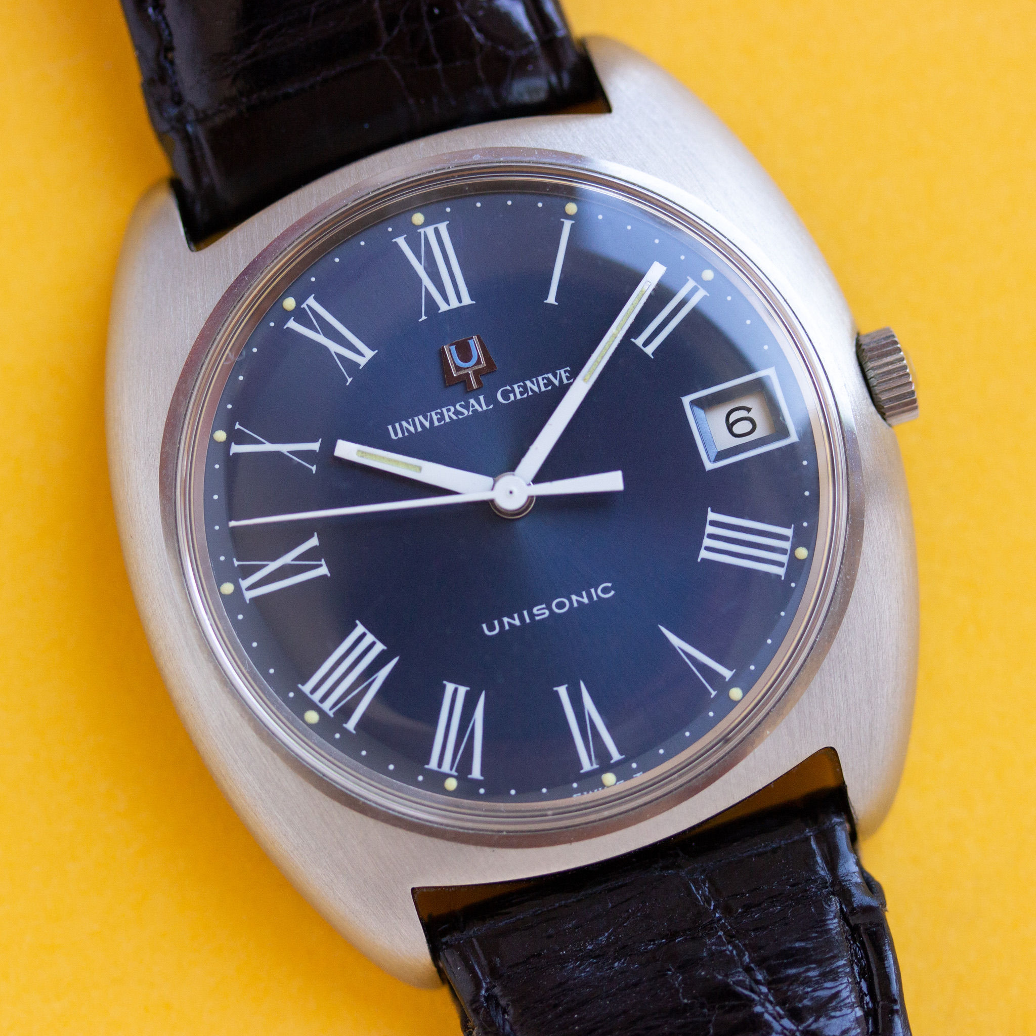 Universal Genève Unisonic réf 852101 cal 1-52 New Old Stock