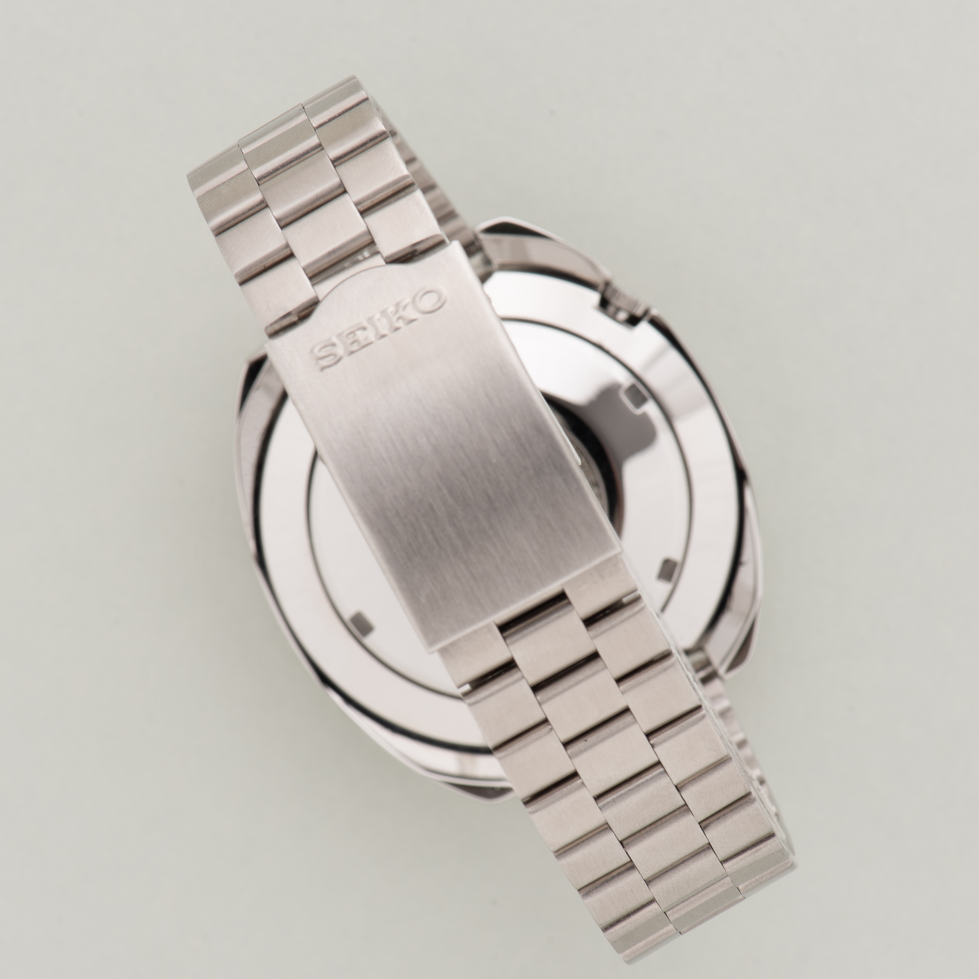 Vue de Seiko 5 Sports water 70 proof 21 Jewels réf 6119-7173
