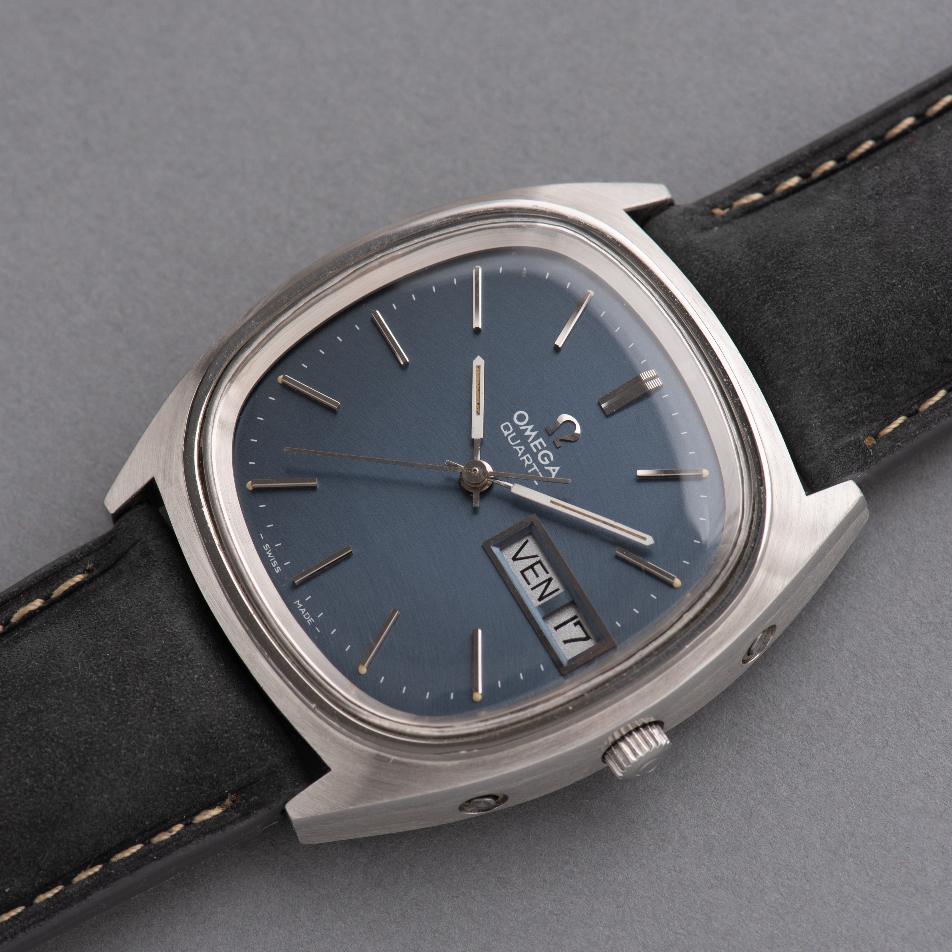 Zicht op Omega Quartz Day-date ref 196.0066 uit 1975