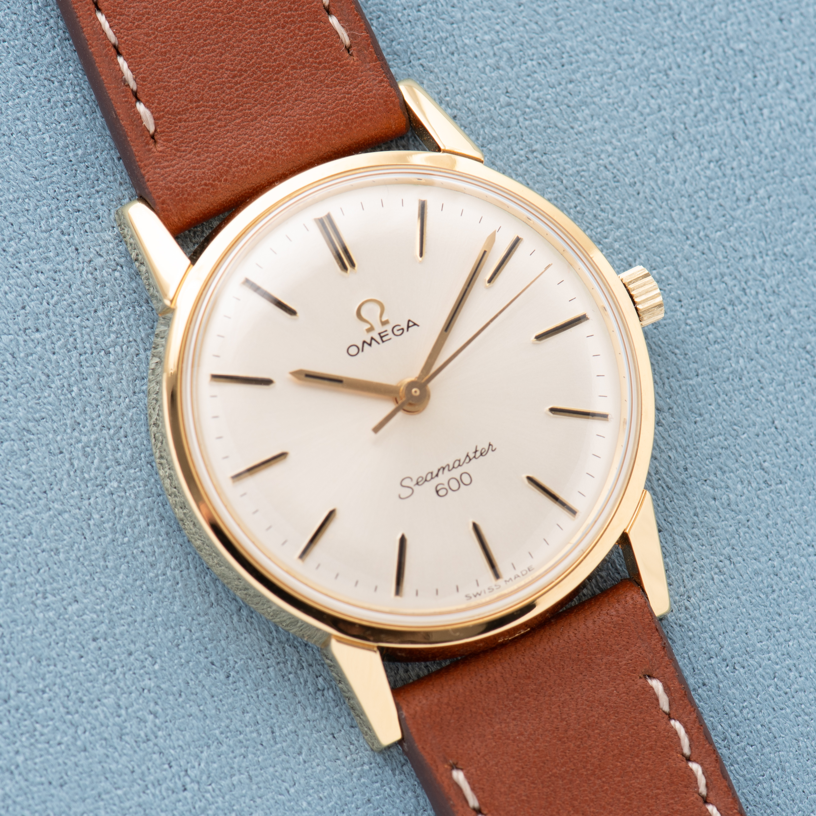 View of Omega Seamaster 600 GoldPlated cal 601 ref 135.012 from 1966