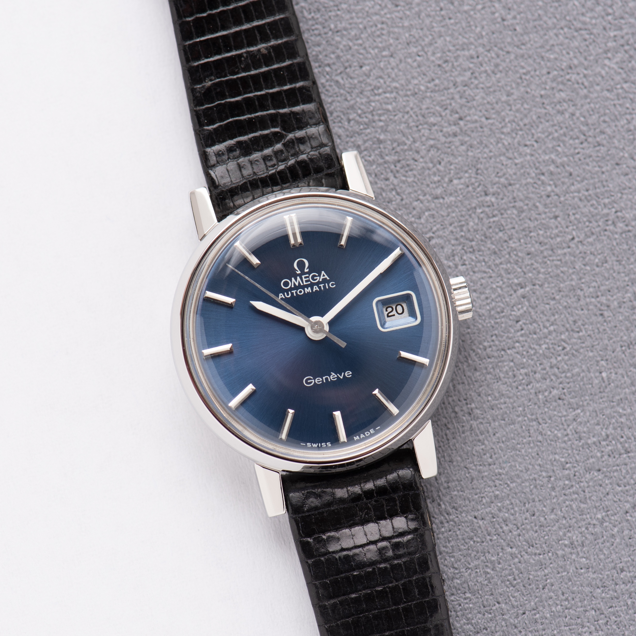 Vue de Omega Automatic Geneve Blue Dial réf 562.018 cal 684 from 1972