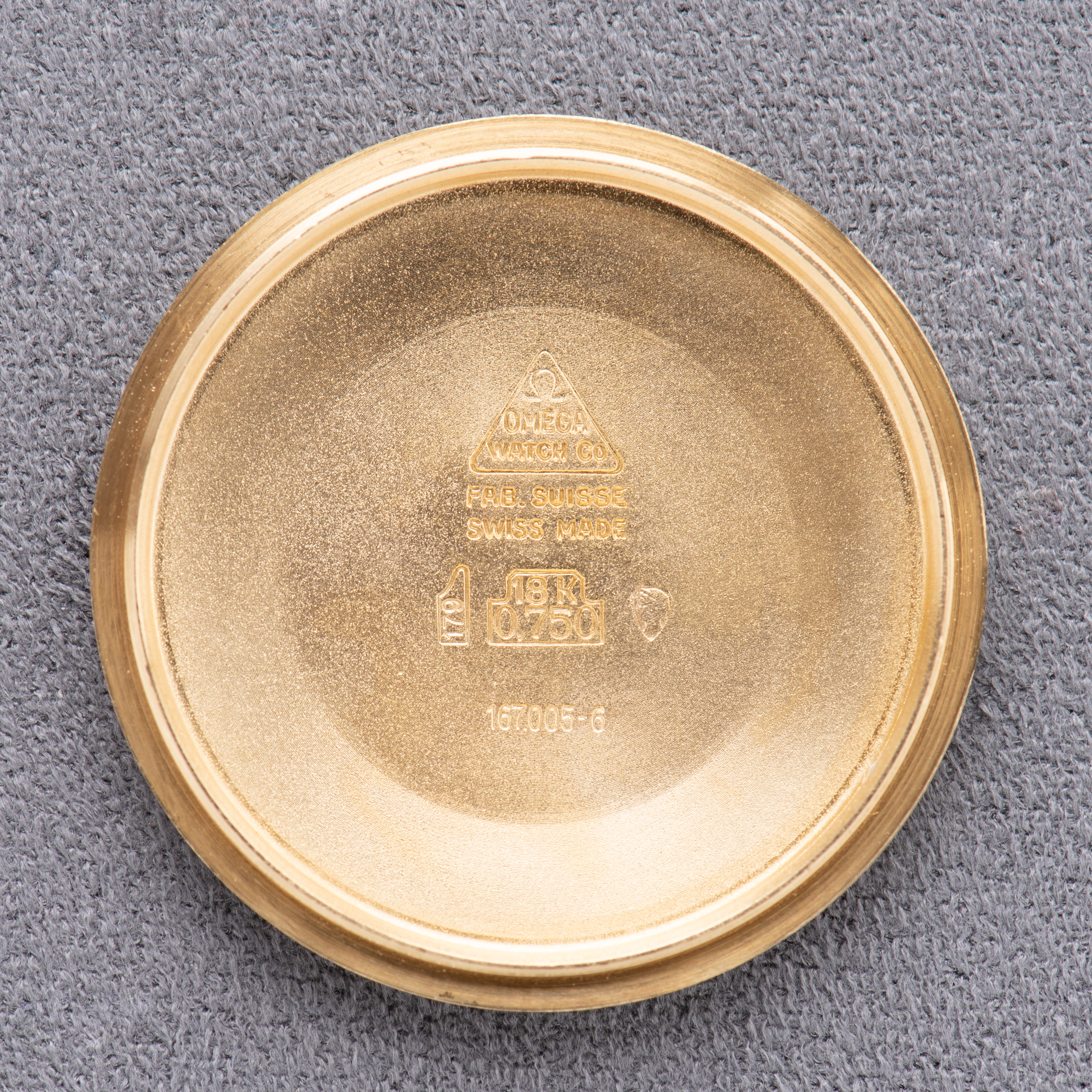 Vue de Omega Automatic Chronometer Constellation Pie Pan 18K Gold from 1963 Réf 167.005