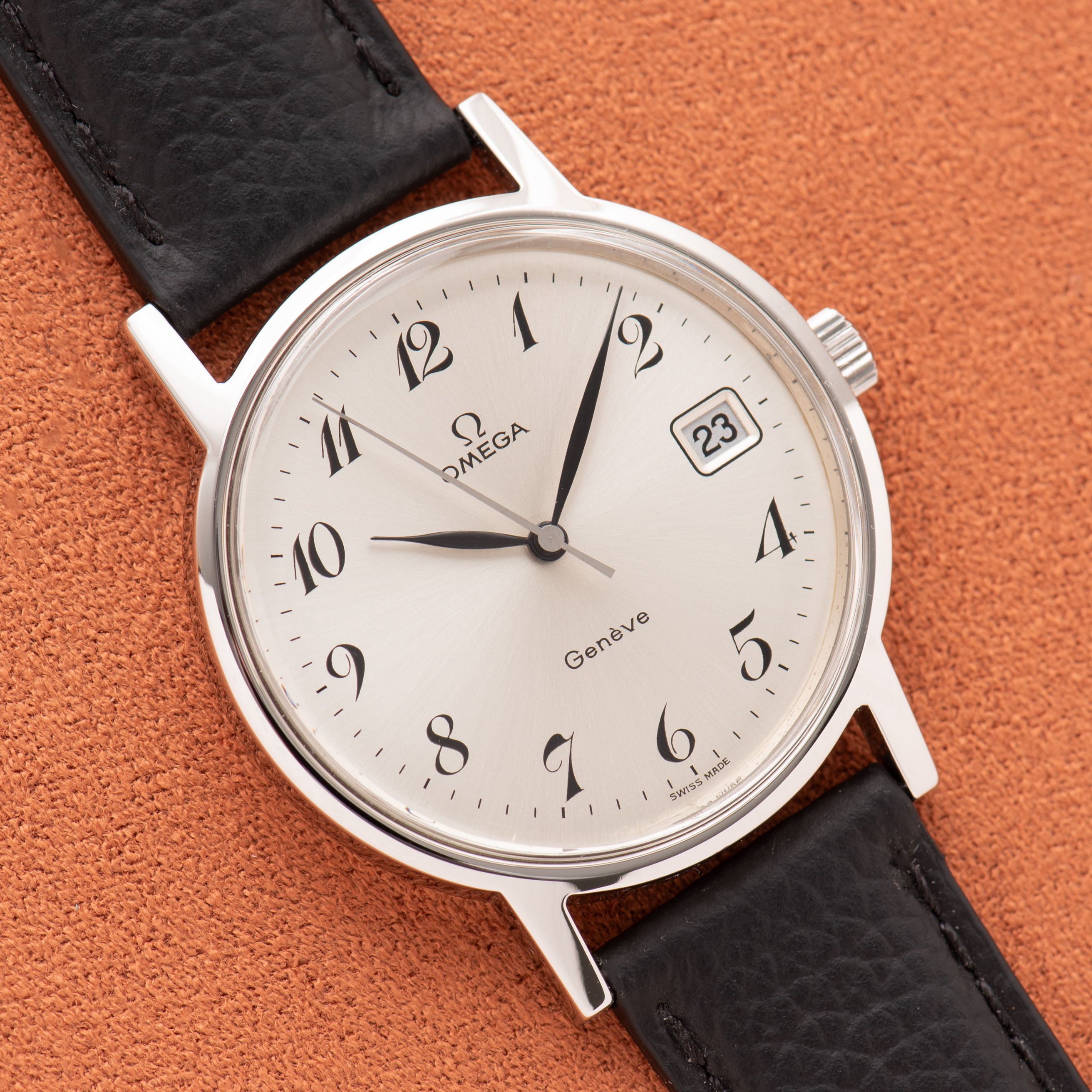 View of Omega Genève Date Silver Breguet Dial réf 136.0104 from 1974