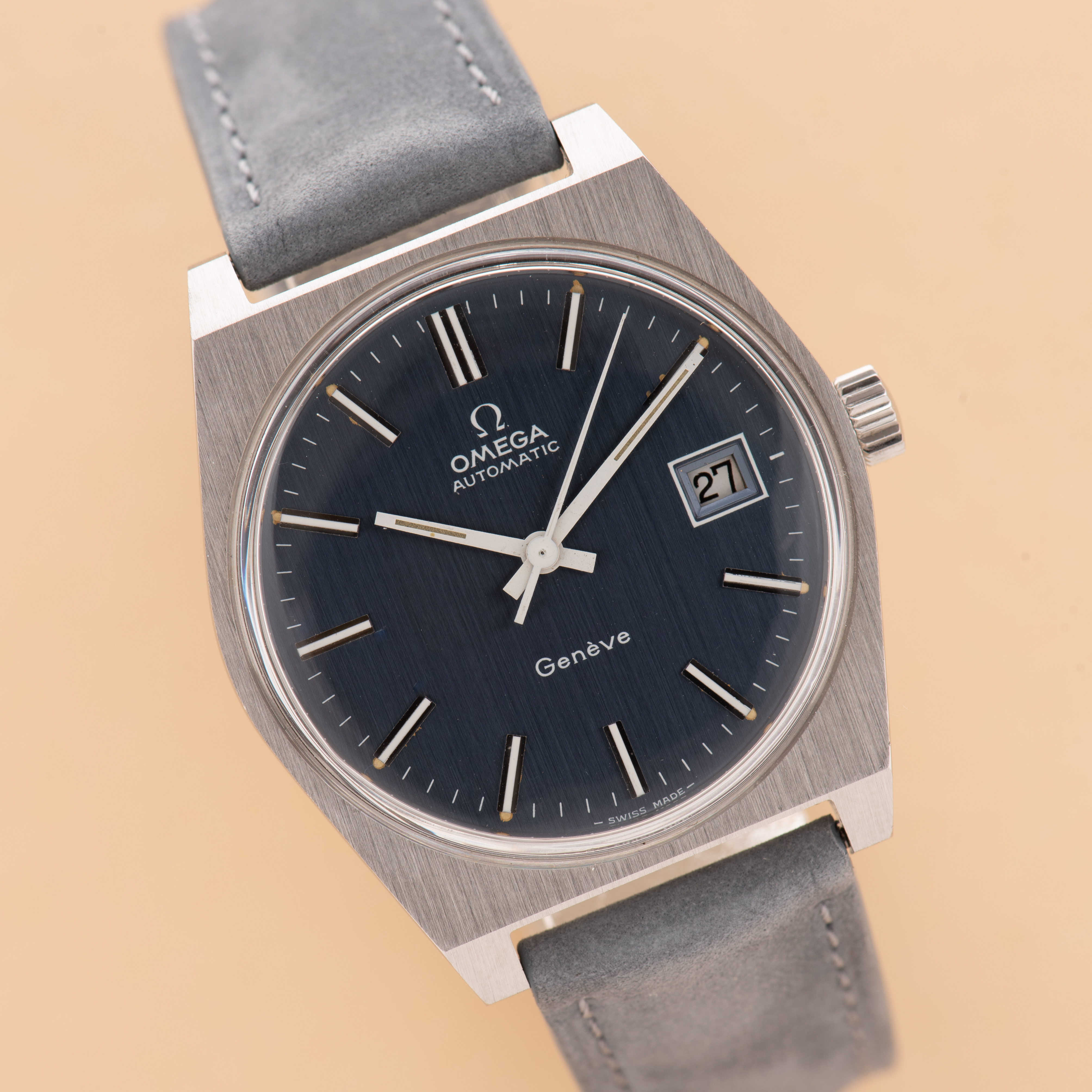 Vue de Omega Automatic Genève blue dial réf 1660118 cal 1481