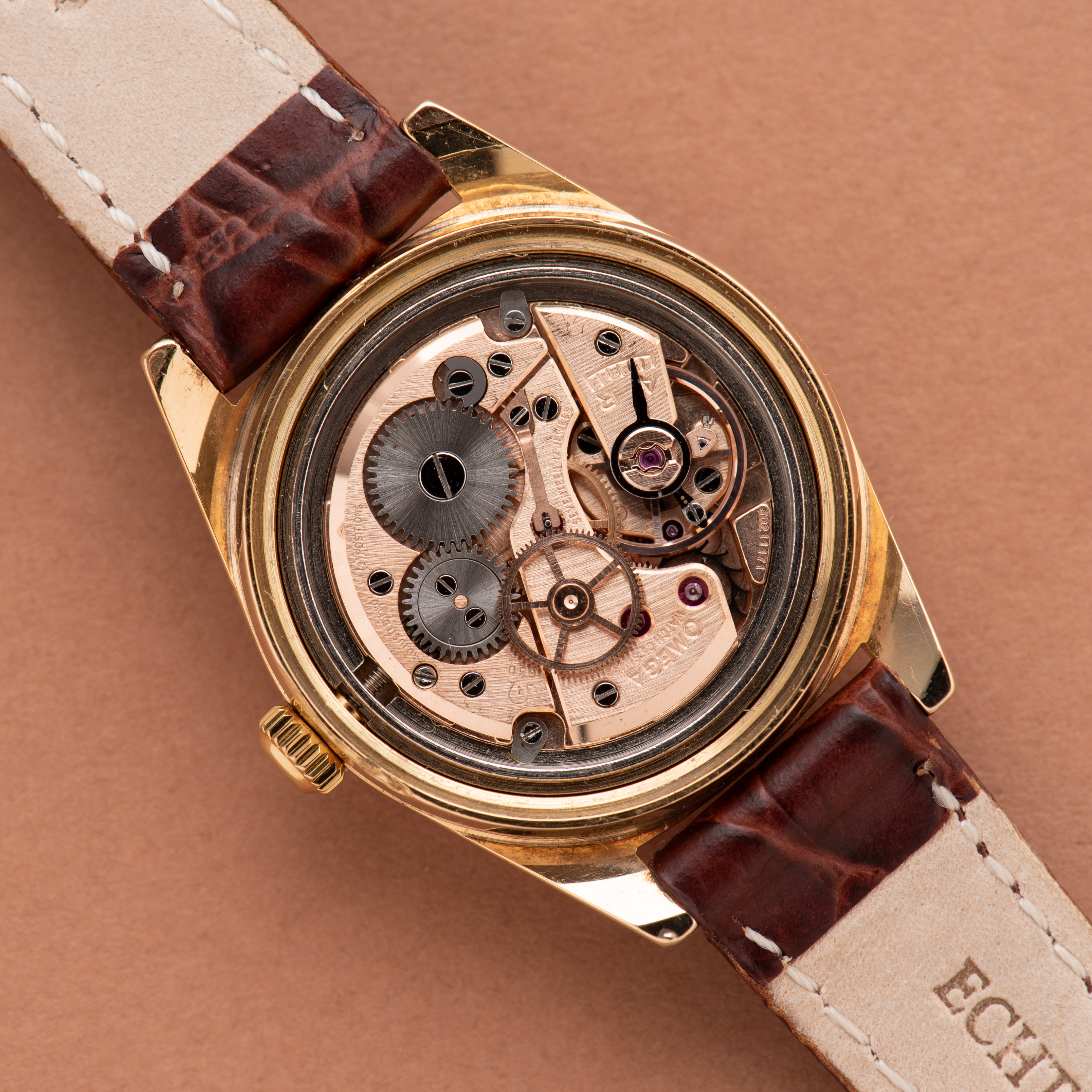 Zicht op Omega Geneve ref 535.014 cal 630 uit 1969 met doos