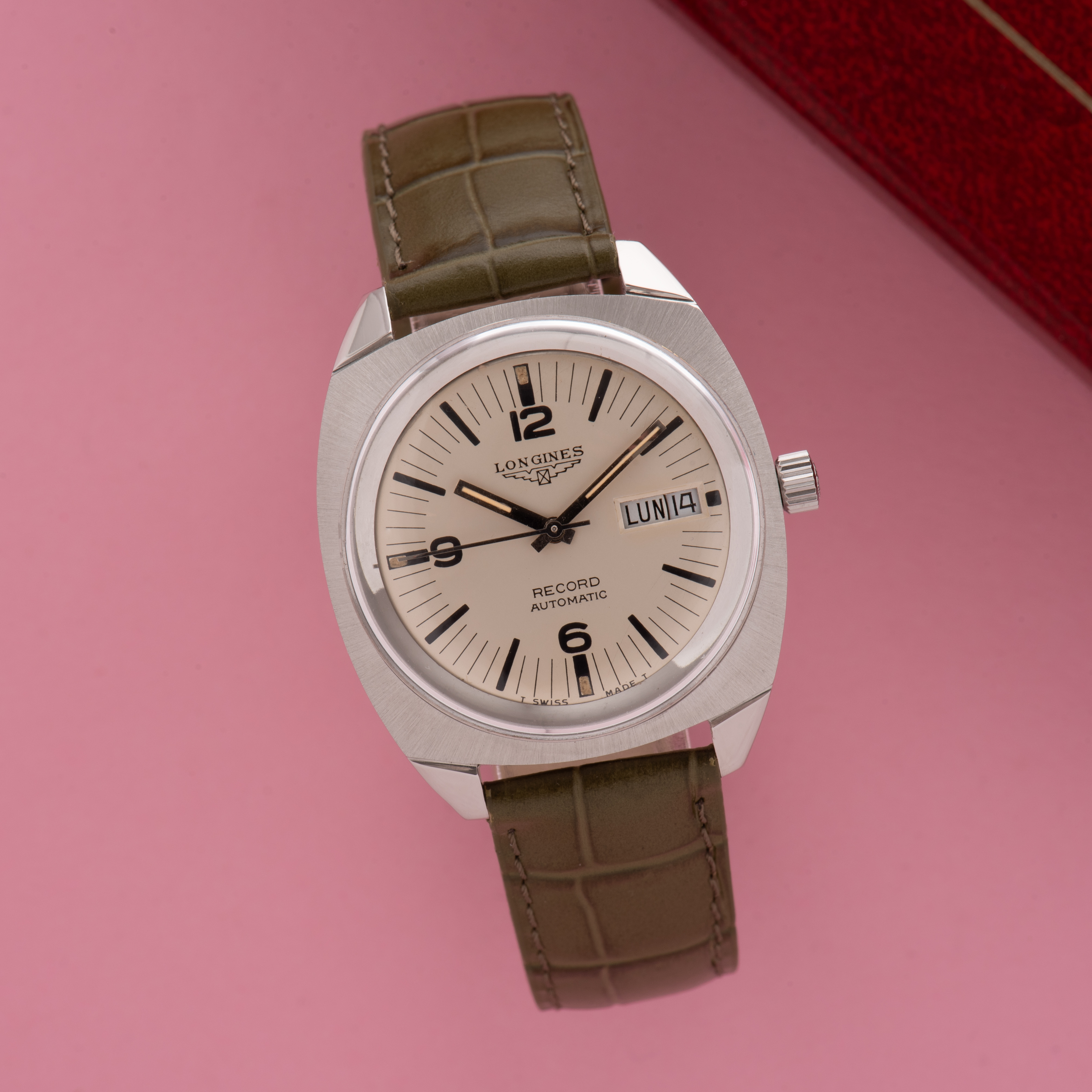 Vue de Longines Record Automatic ETA 2638 réf 504041