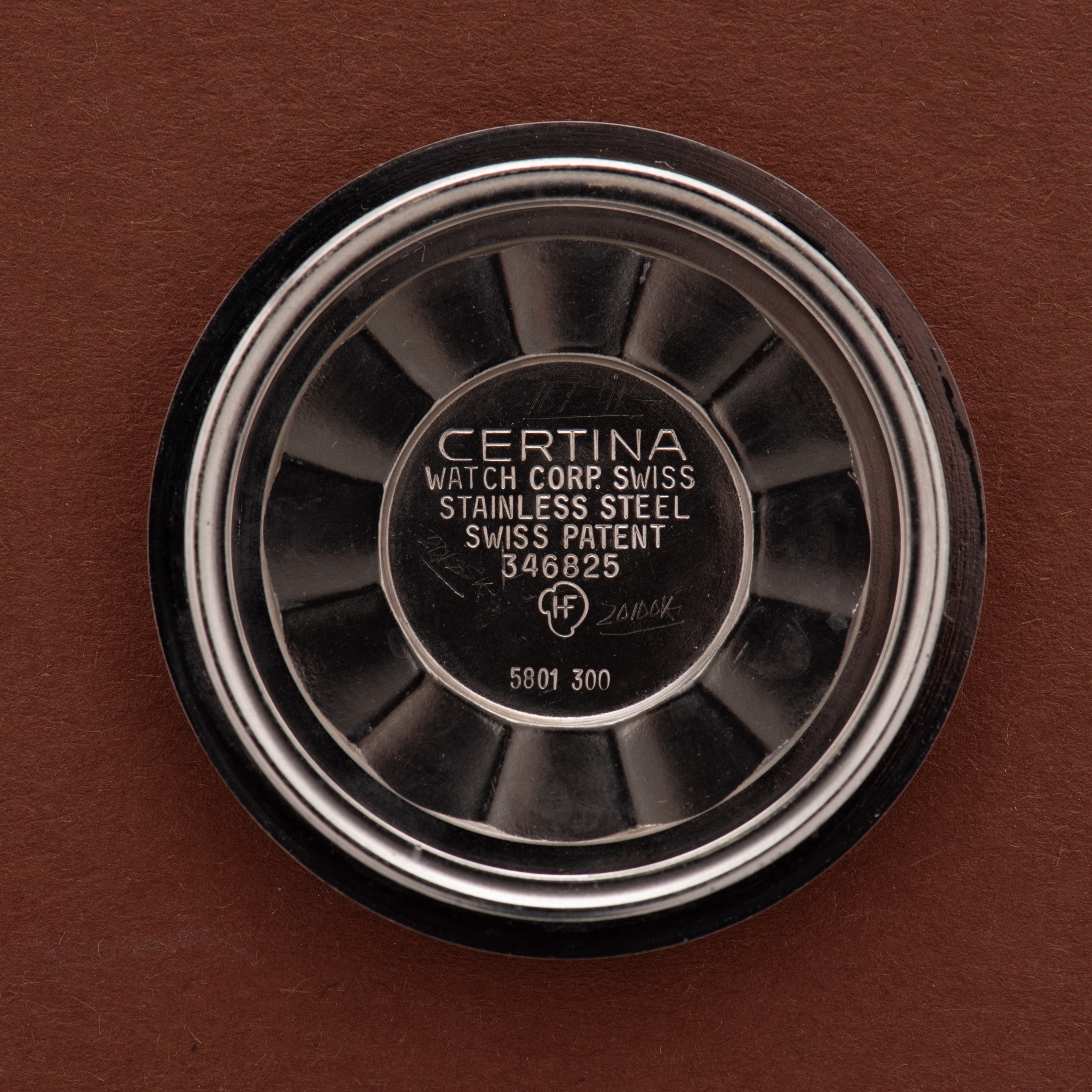 Vue de Certina Automatic DS-2 réf 5801 300 cal 25-651