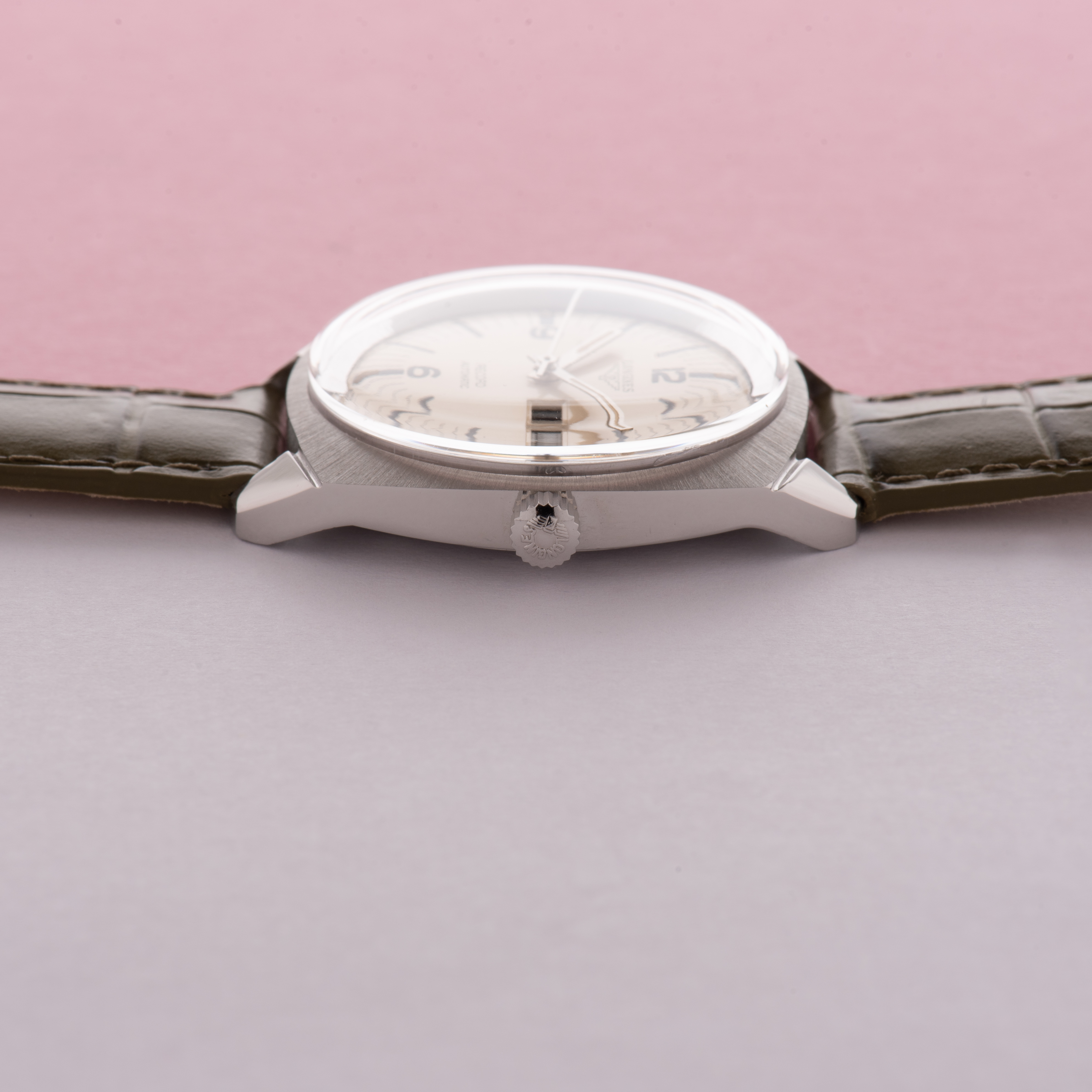 Vue de Longines Record Automatic ETA 2638 réf 504041