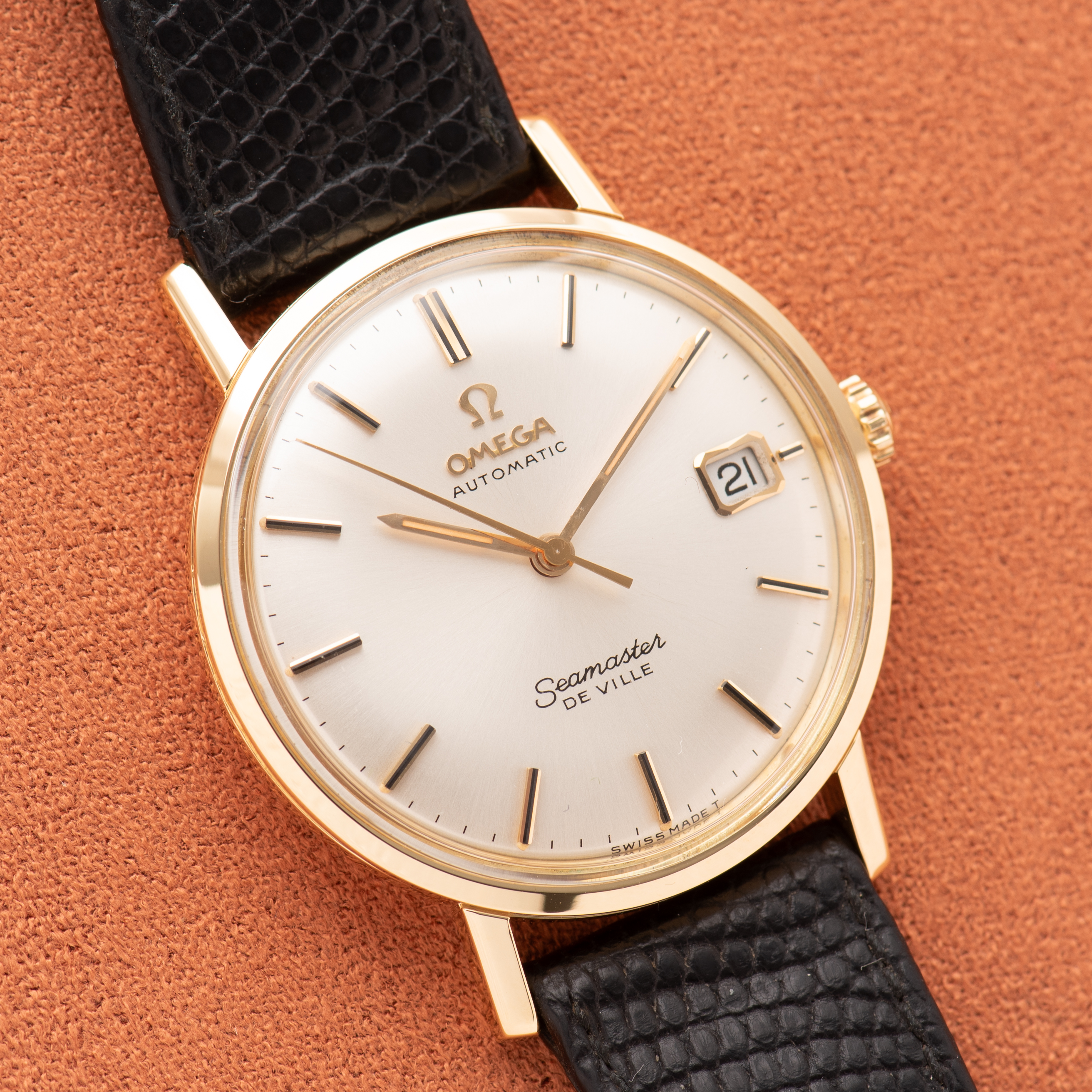 Vue de Omega Automatic Seamaster De Ville Gold 18k 0,750 réf 166.020 from 1965