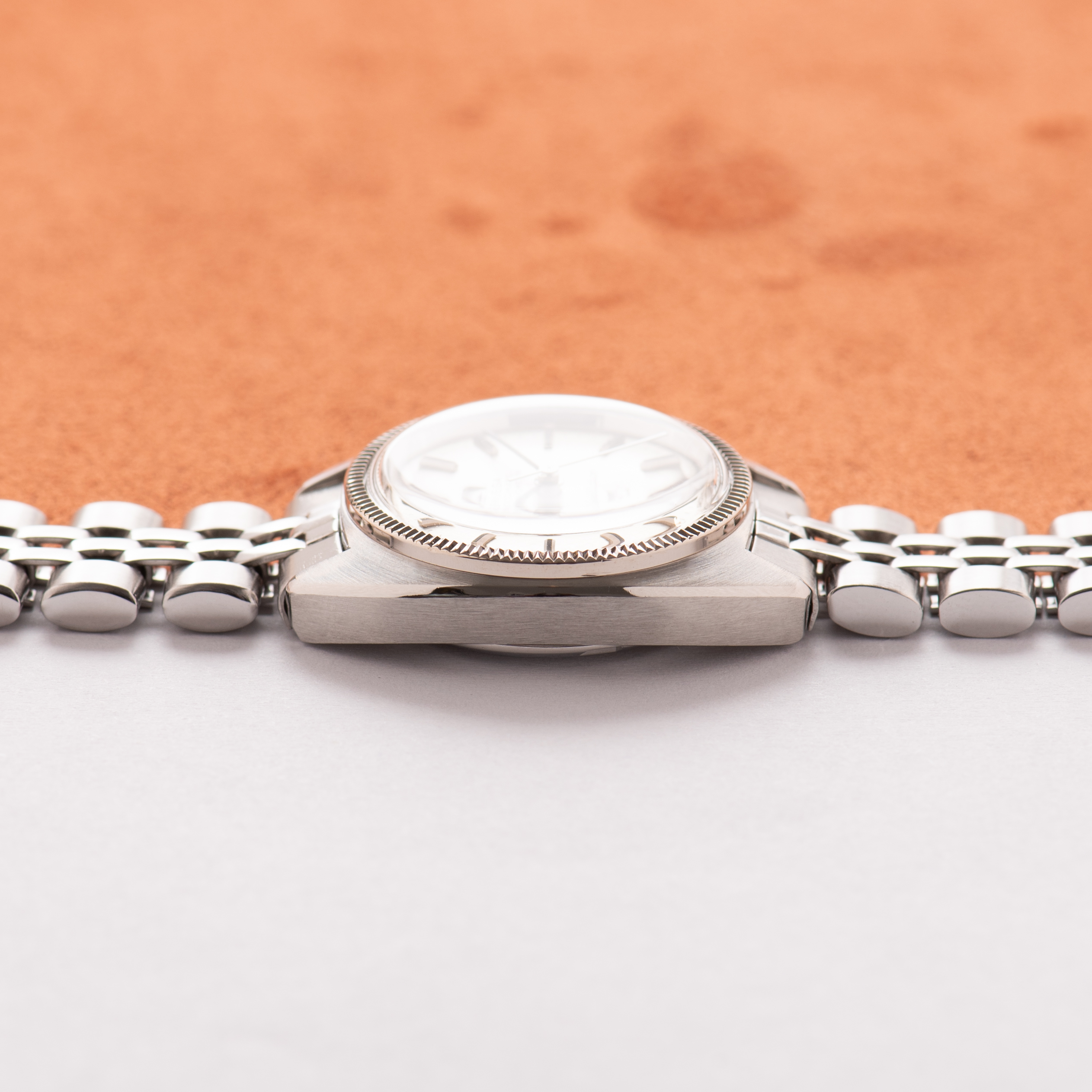 Vue de Omega Automatic Chronometer Constellation Linen Dial Steel/White GoldRéf 567.011
