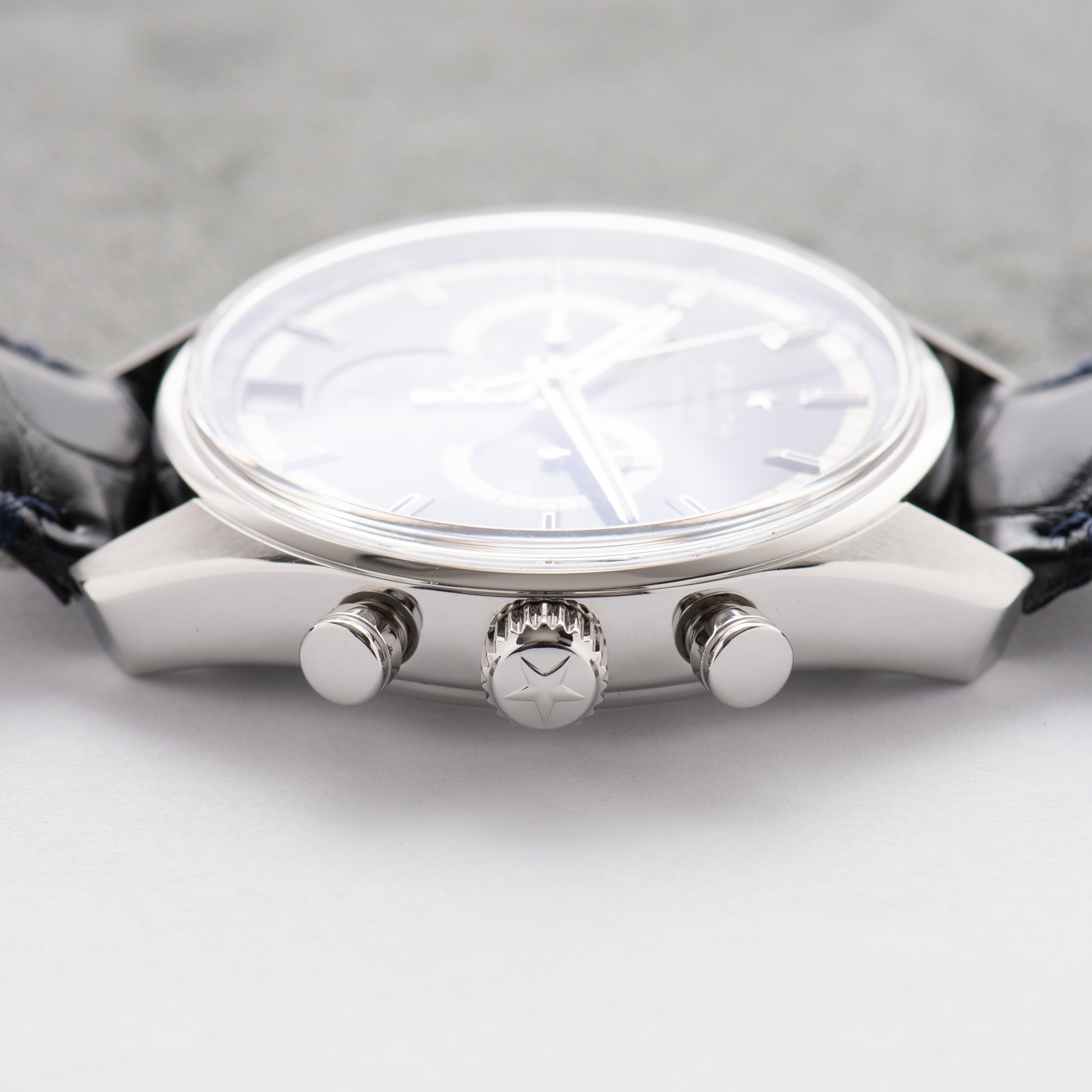 Zicht op Zenith El Primero 36'000 VpH Edition Limited "Charles Vermot" 690/1975 vanaf 2014