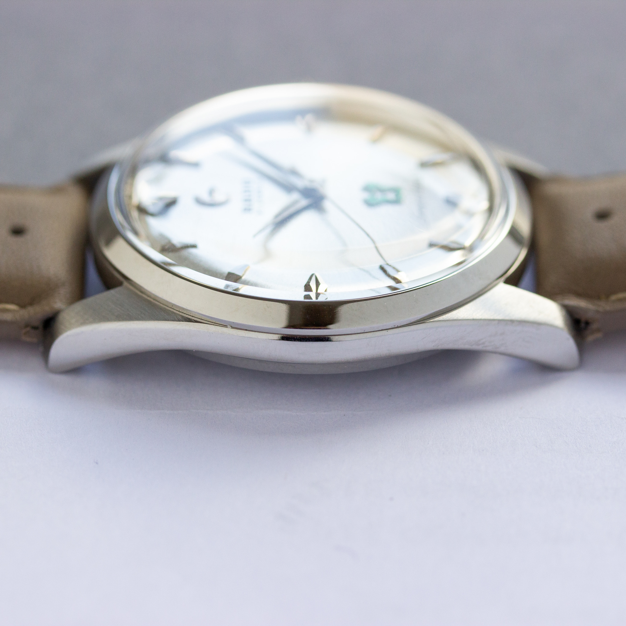 Vue de Rado 21jewels Green Horse AS 1702