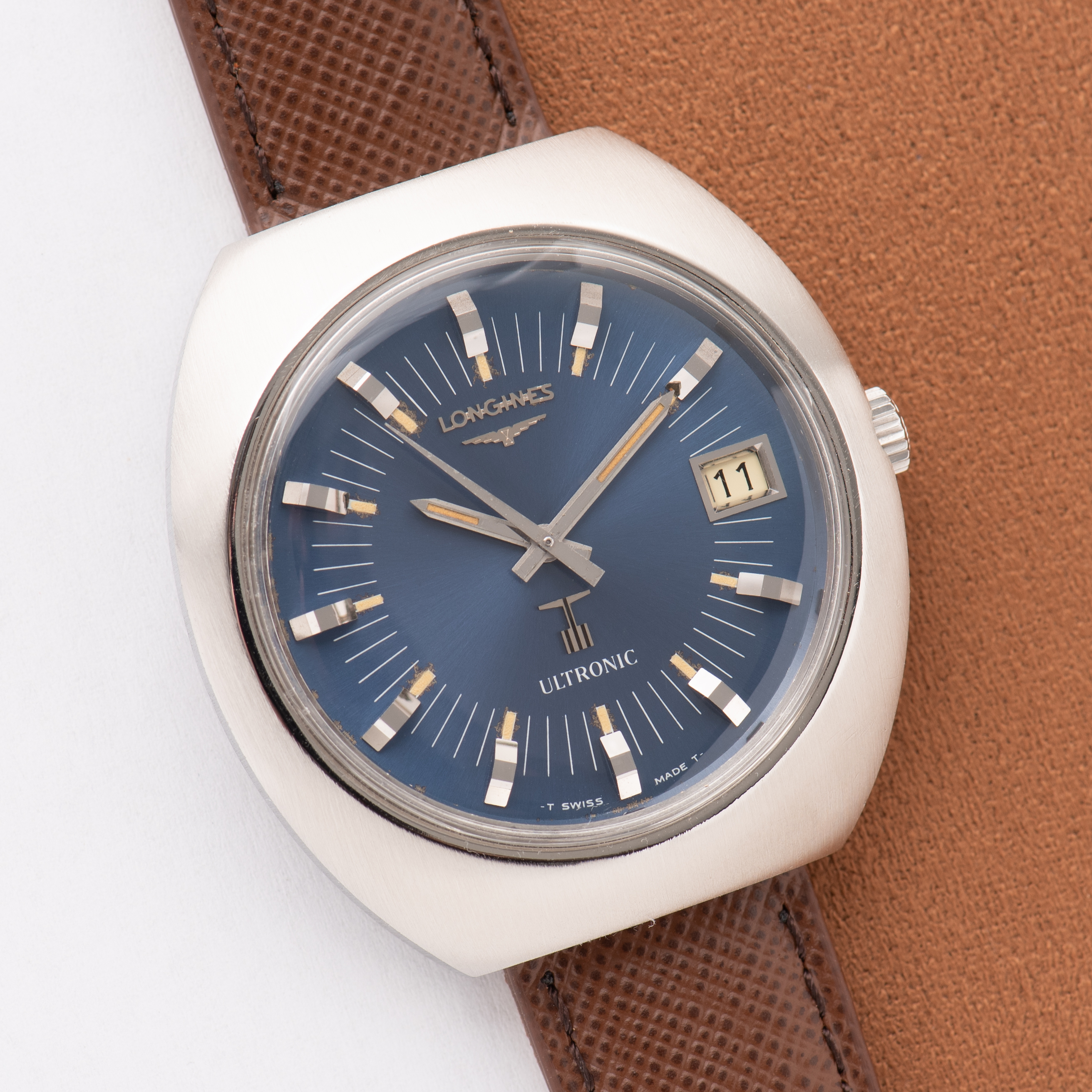 Vue de Longines Ultronic Blue Patina dial réf 8480 cal 6312 from 1970