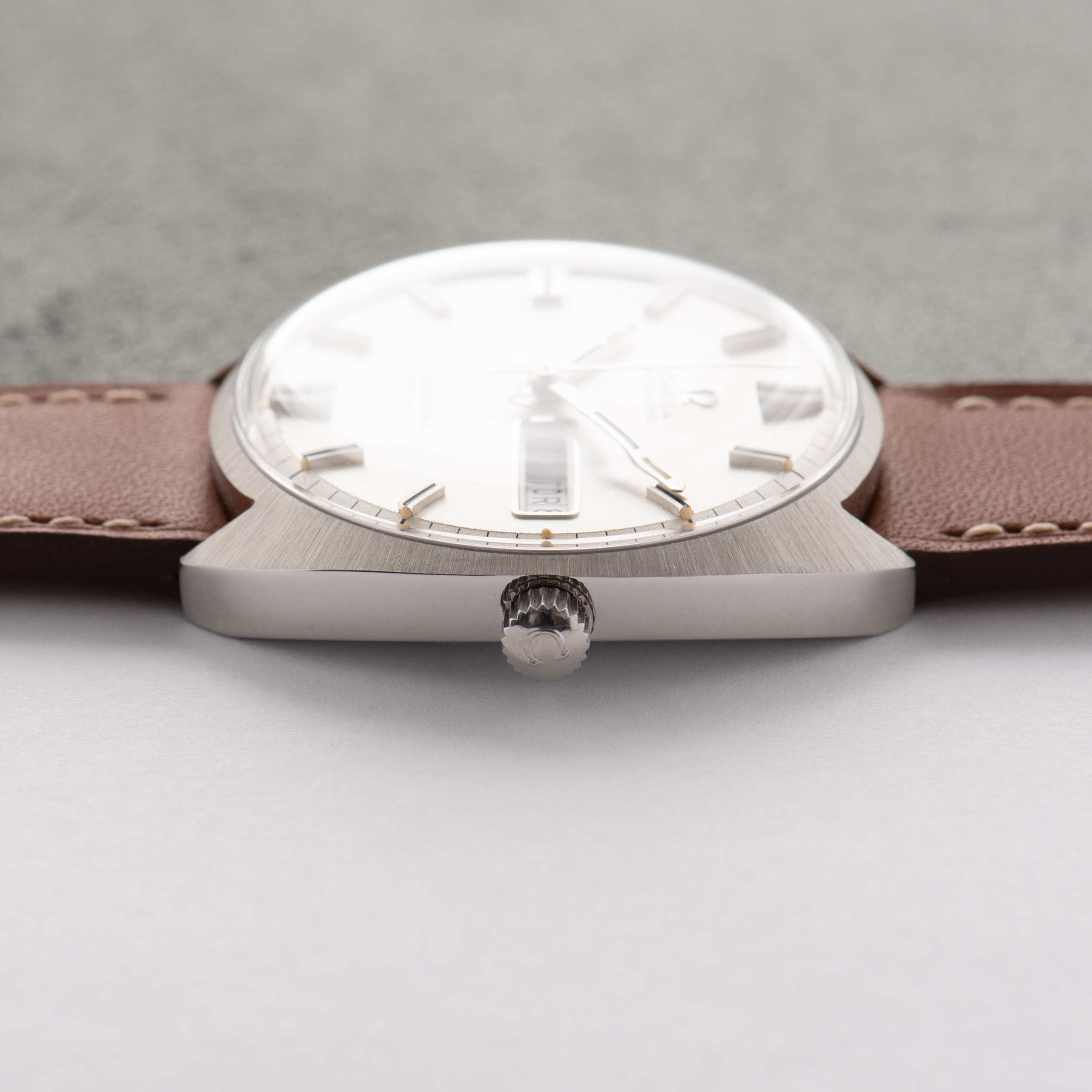 View of Omega Automatic Seamaster Cosmic Day Date Automatic cal 752 Réf 166.036