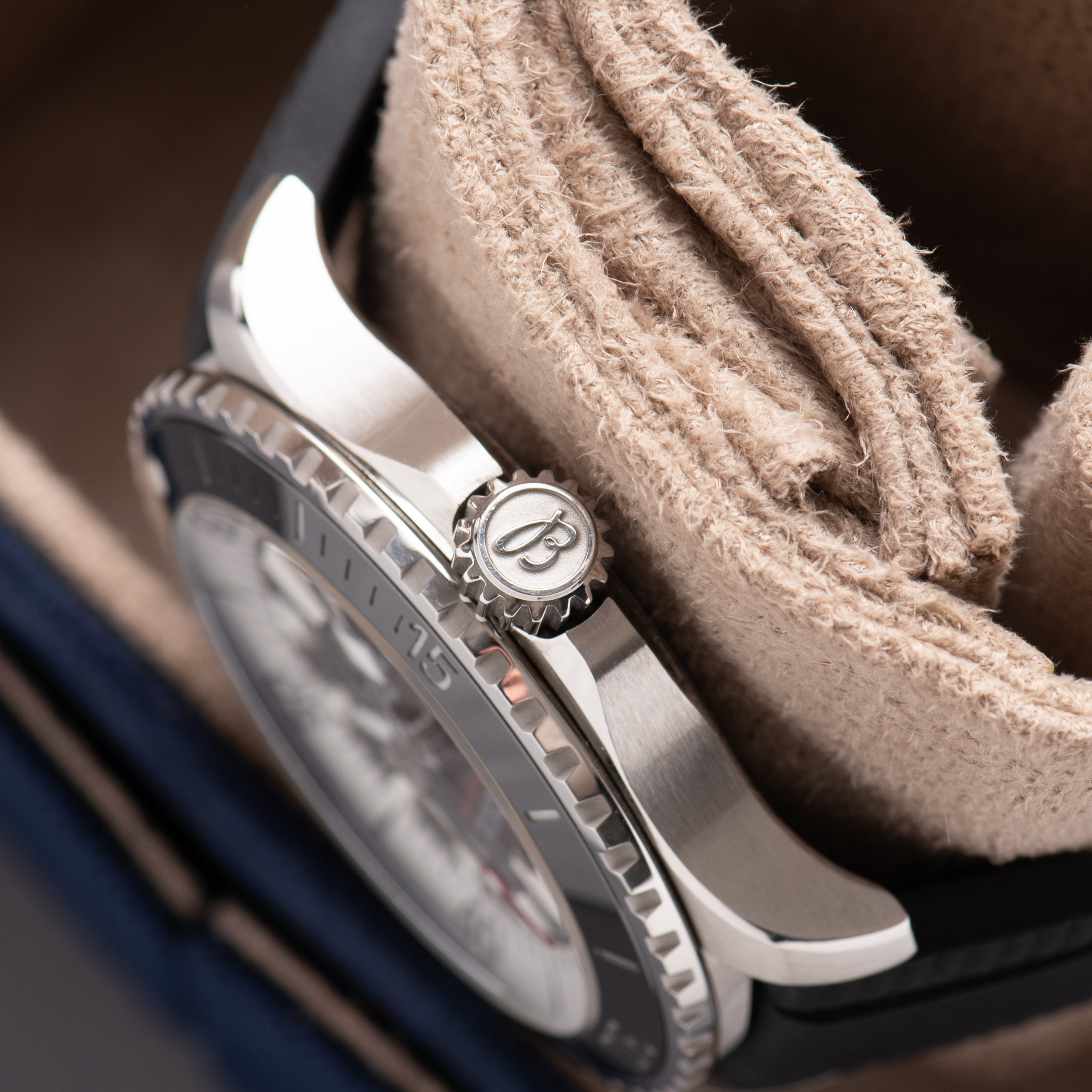 Vue de Breitling Superocean 46 Full set Réf A17378 from 2022