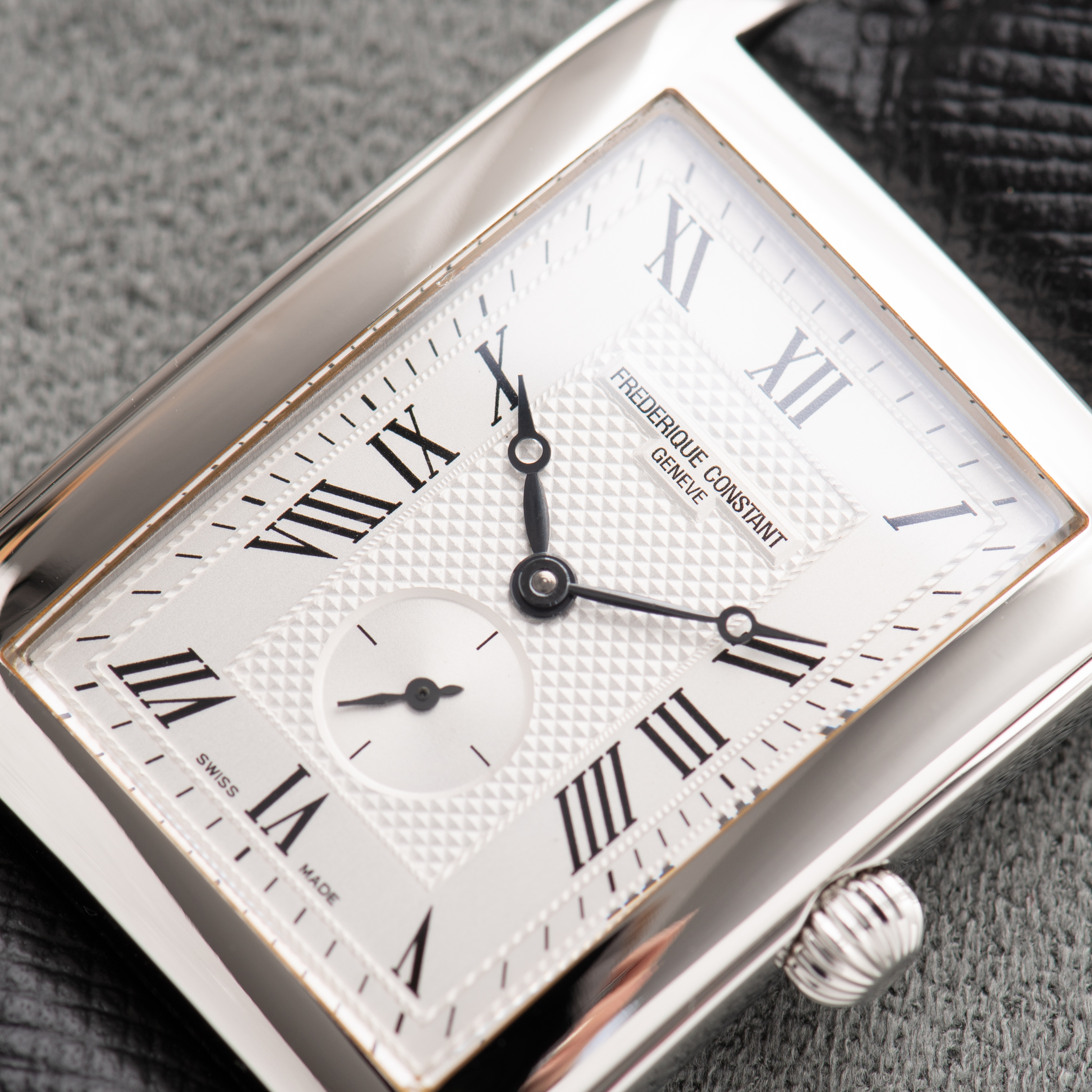 Vue de Frederique Constant Genève Réf FC235XC25/6