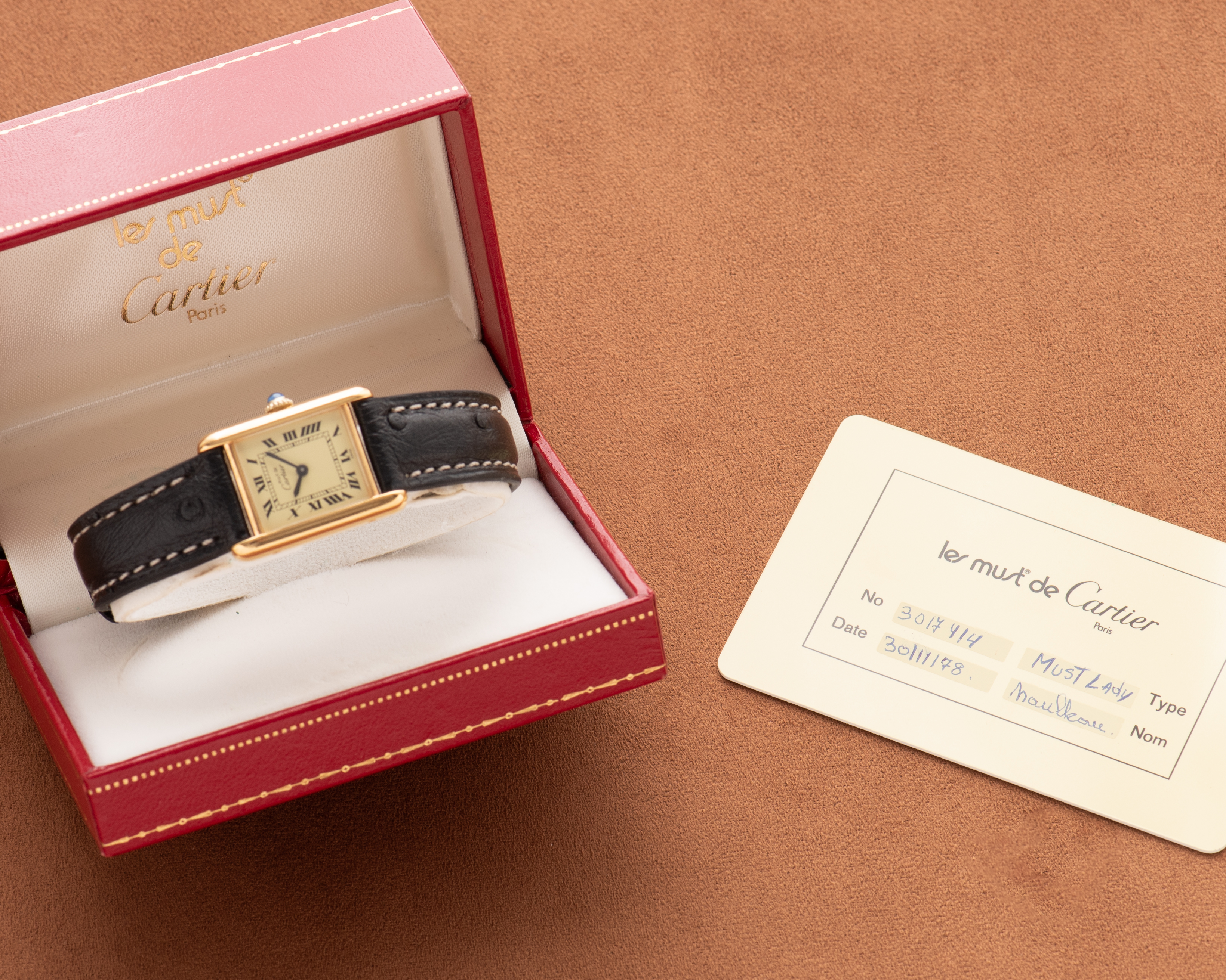 Zicht op Cartier Must by Tank Vermeil Roman Lemon Dial PM FULL SET van 1978