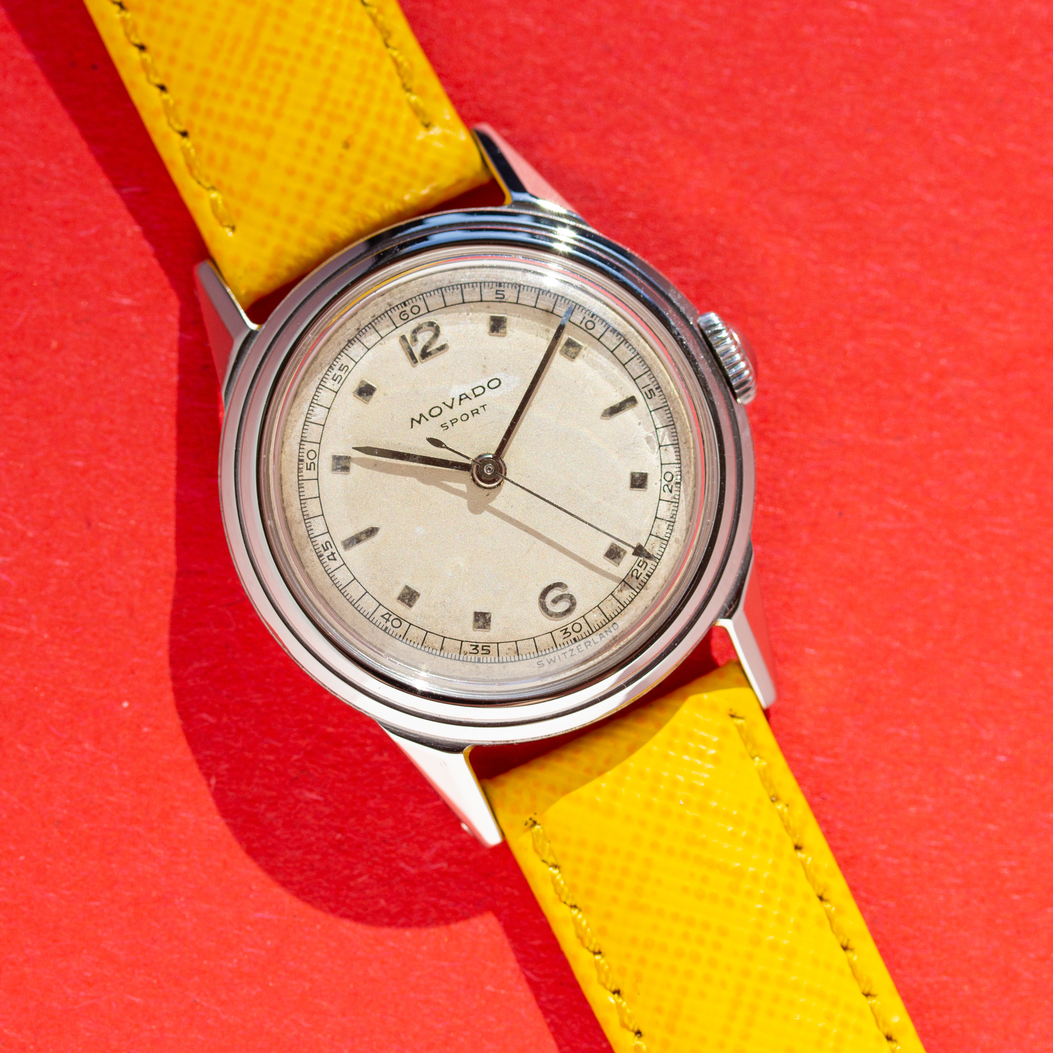 Vue de Movado Sport "FB case" cal c260m