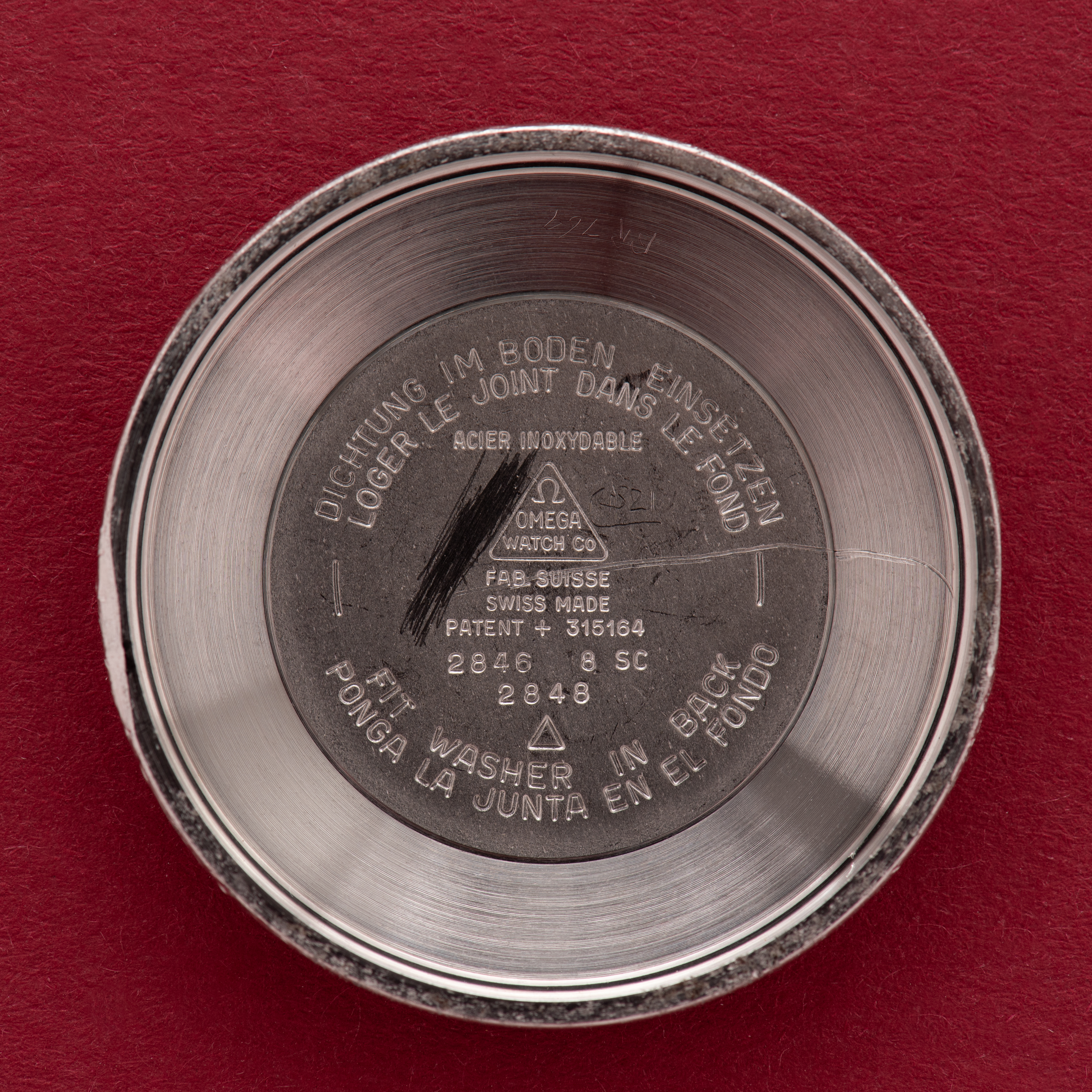 Vue de Omega Automatic réf 2846 8 SC 2848 cal 501