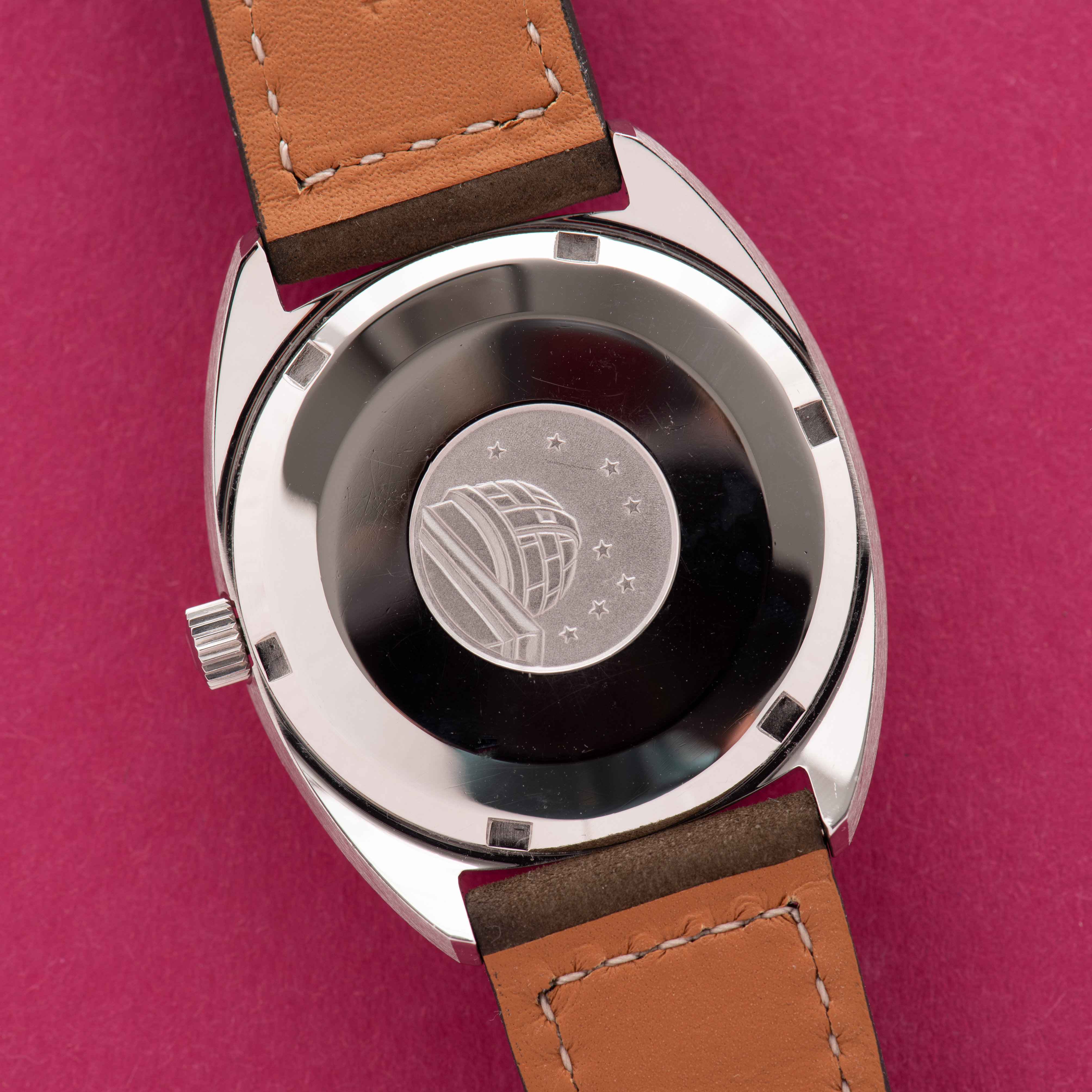 Zicht op Omega Automatische Chronometer Constellatie "Linnen wijzerplaat" Ref 168.017 vanaf 1968