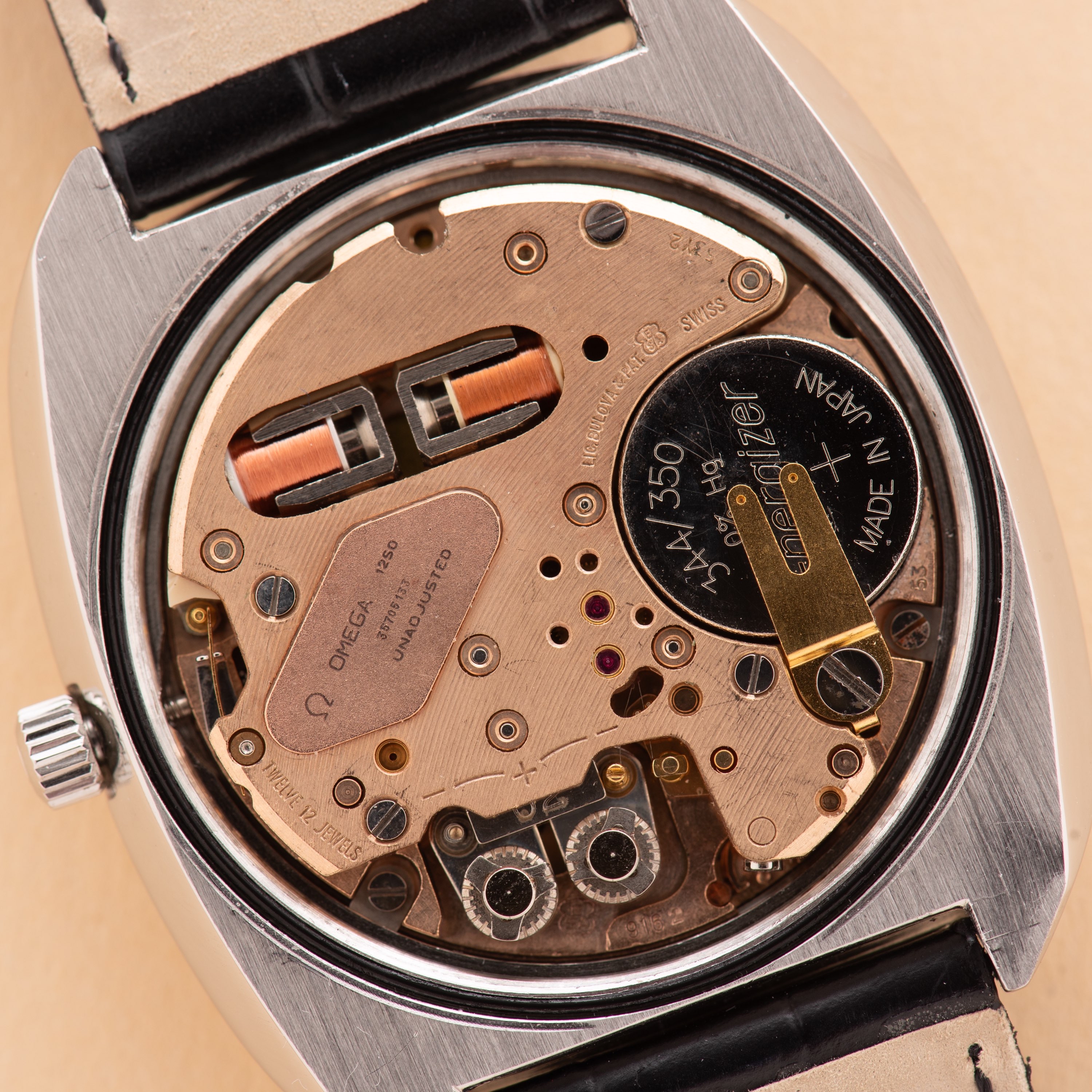 Vue de Omega Electronic F300Hz De Villle Chronometer réf 198.0035