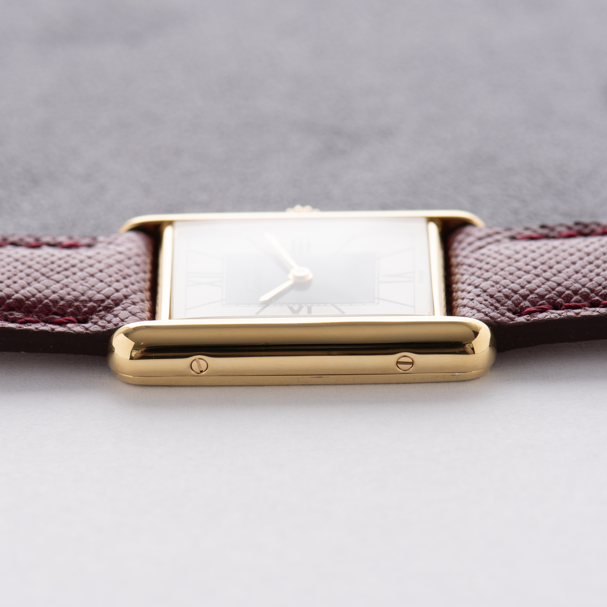 View of Cartier Tank De Must Vermeil GM Full Set Réf 590005
