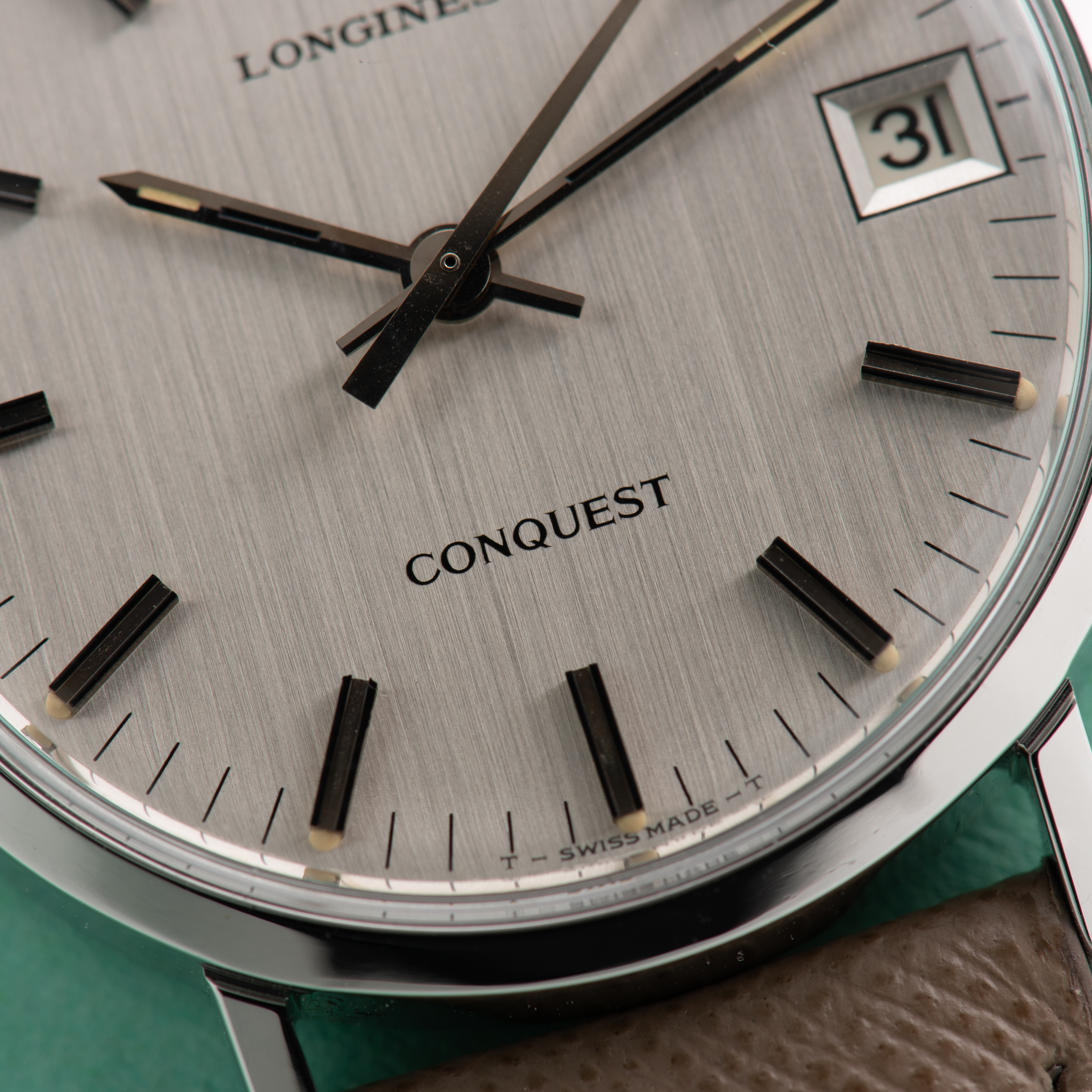 Vue de Longines Conquest mécanique réf 1505 1 cal 6952