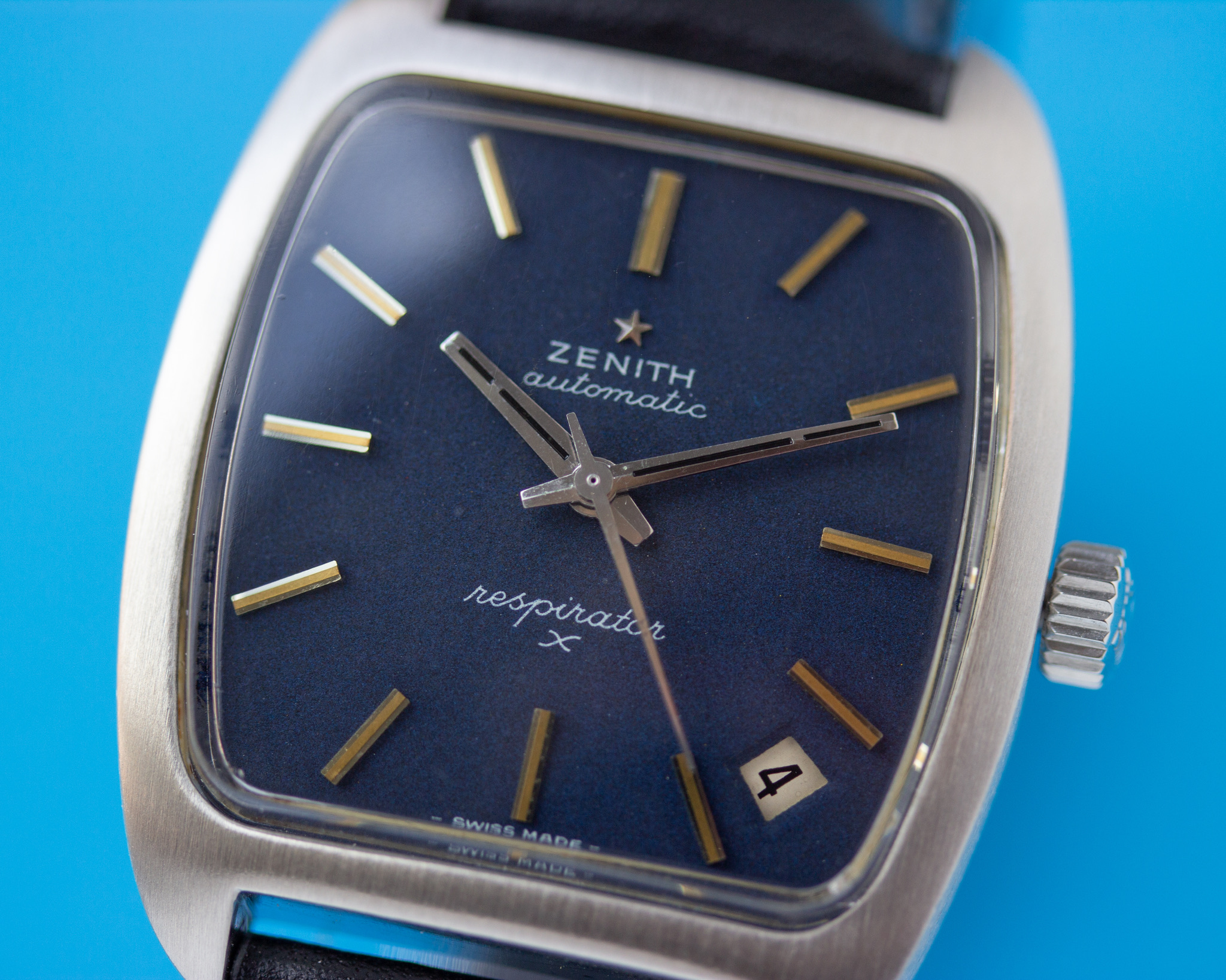 View of Zenith Automatic Breathator X cal 2562PC